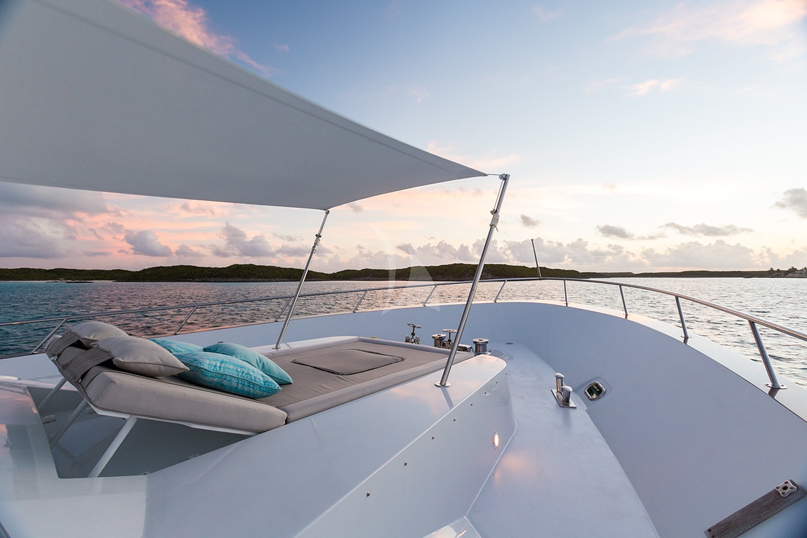 Unbridled Yacht - Image 16