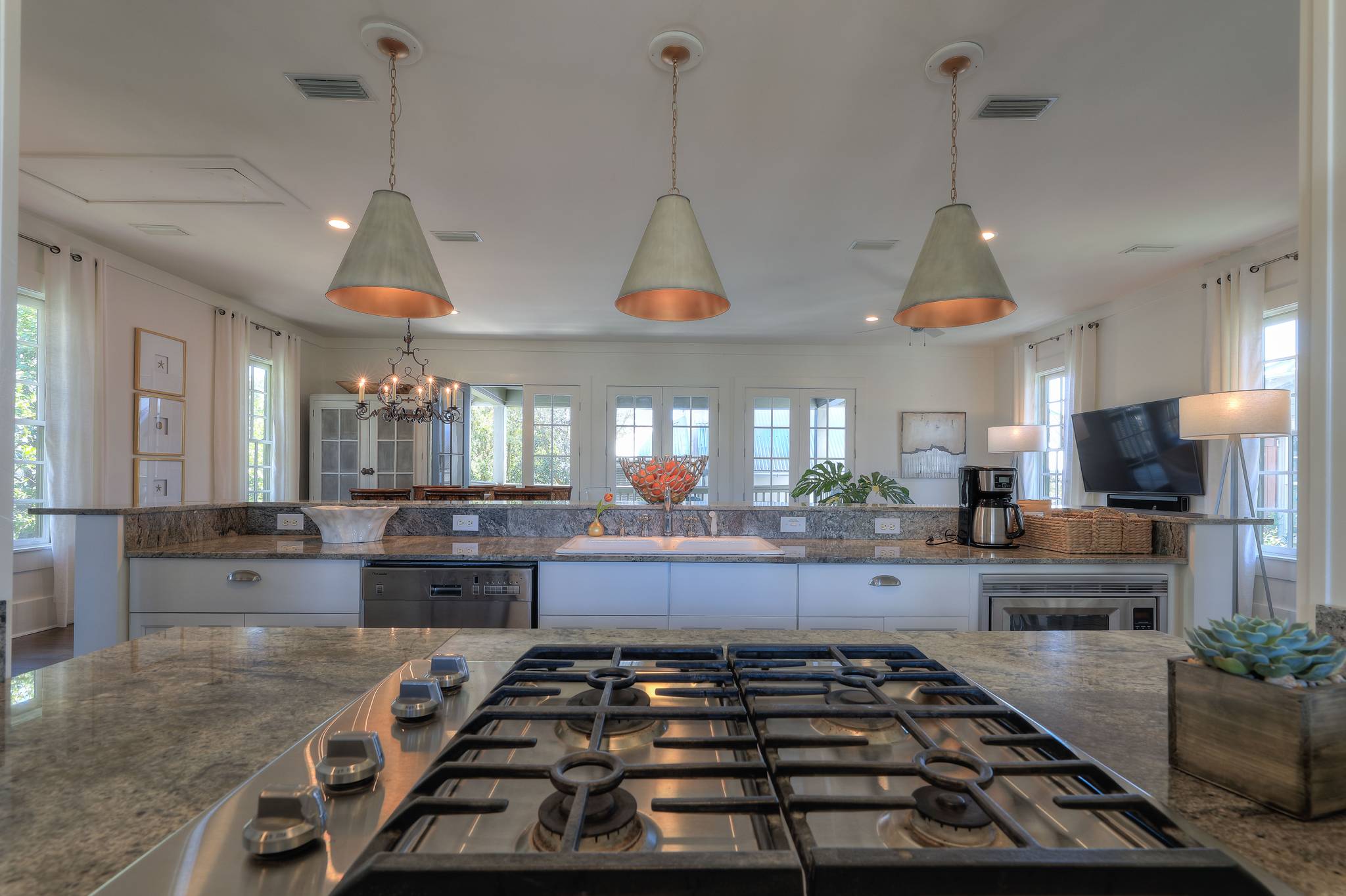 Amberjack Home - Image 11