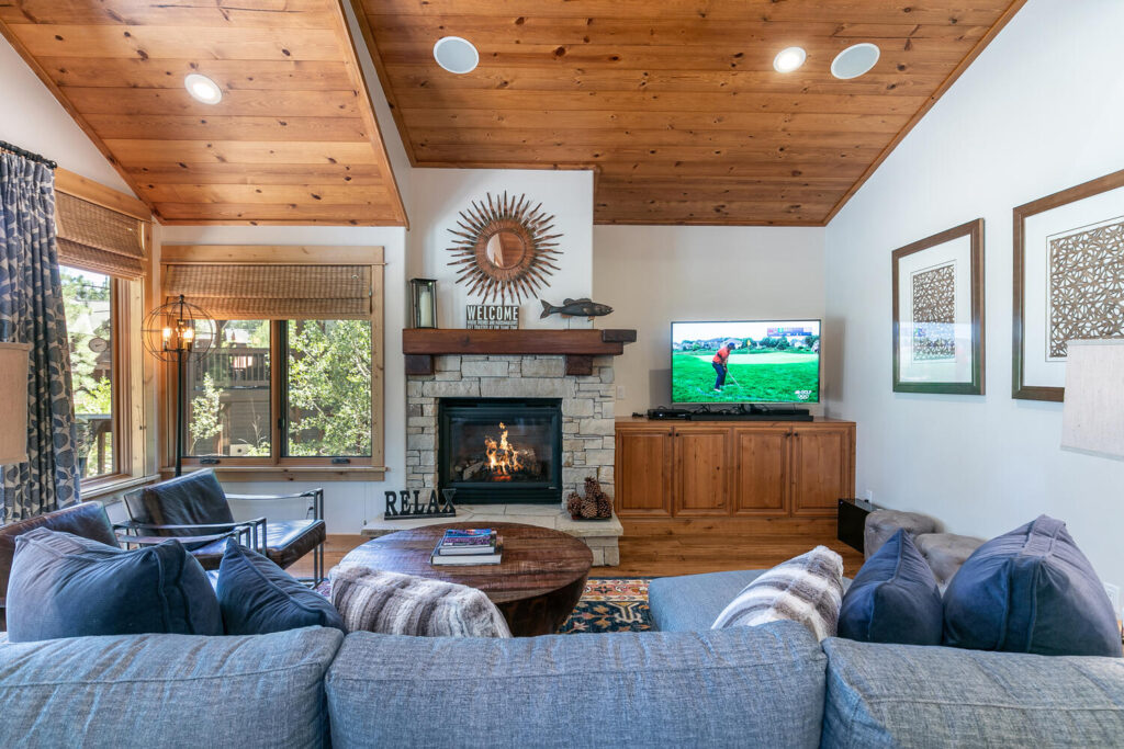 Chickadee Home - Image 5