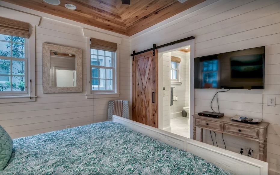 Providence Place - Image 14