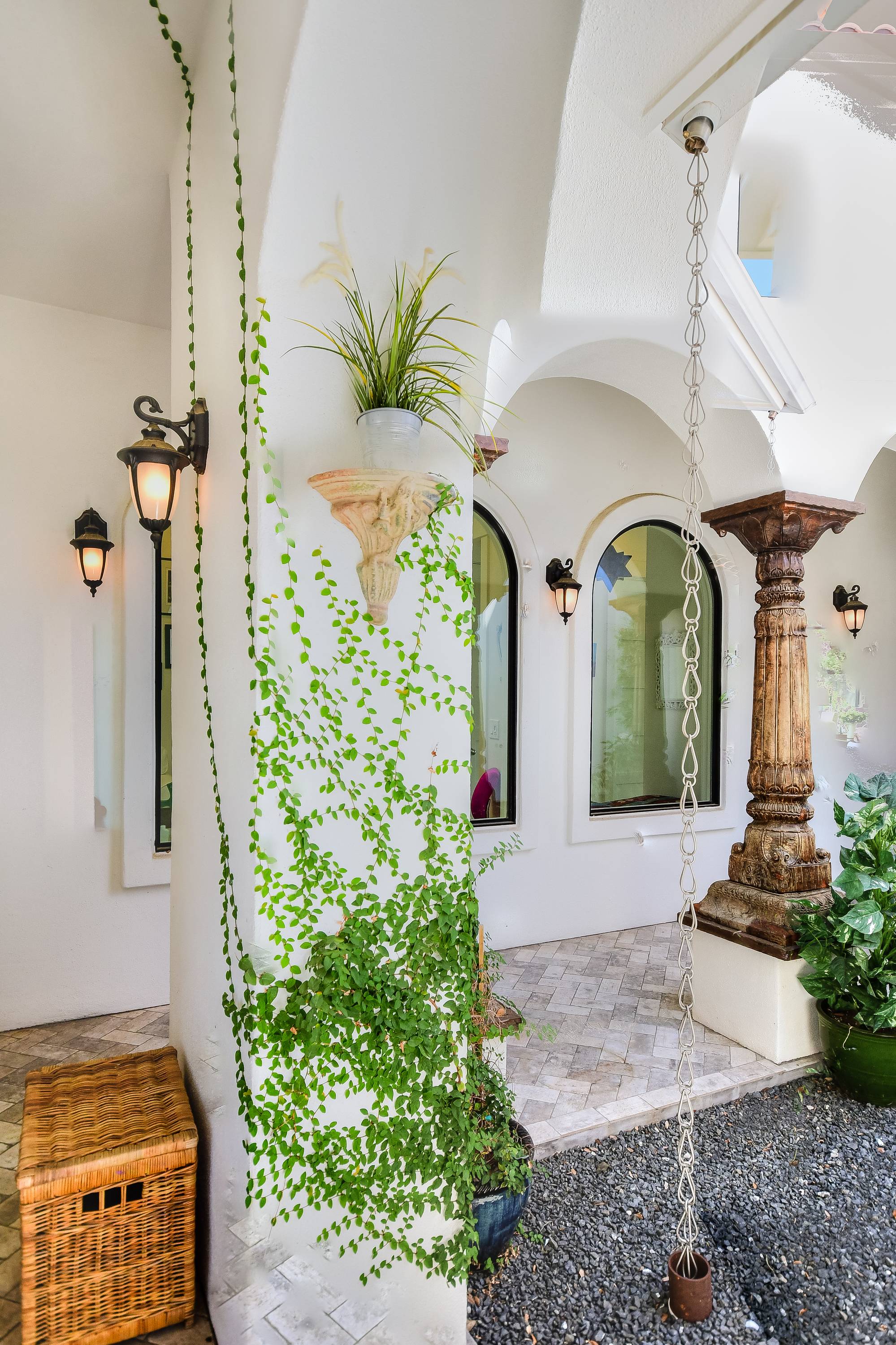 Lima Place - Image 50