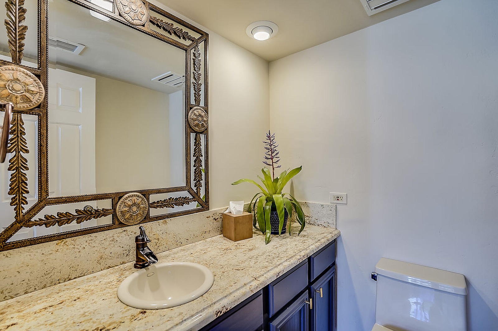 Valley Manor - Image 26