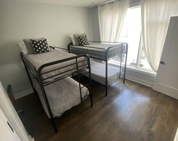 Stuart Home - Image 18