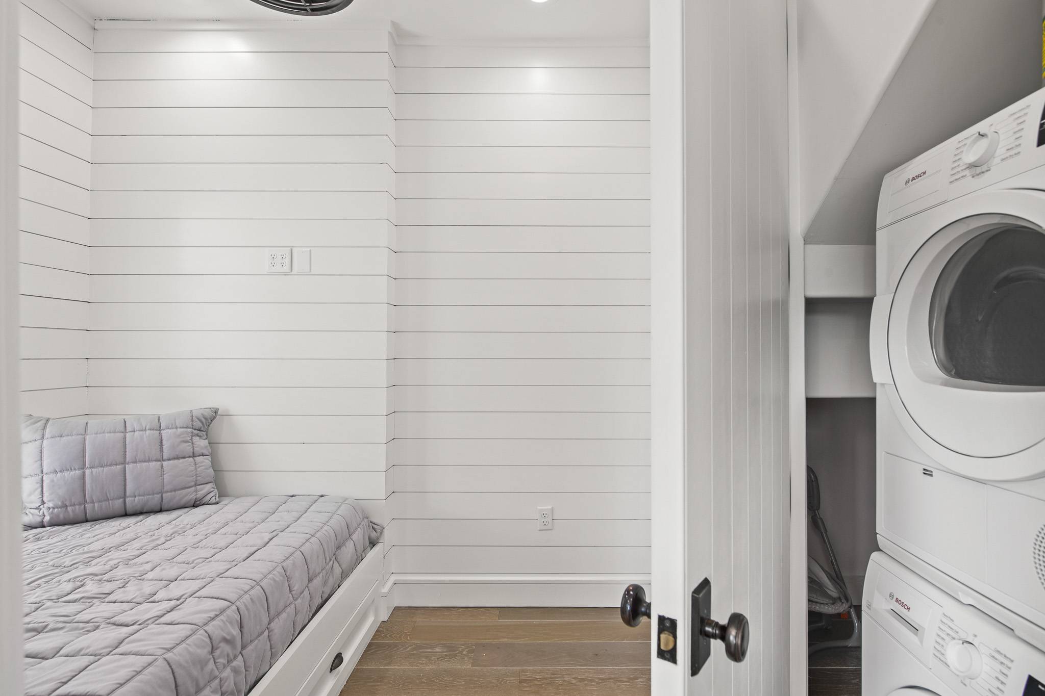 Hamlet Manor - Image 22