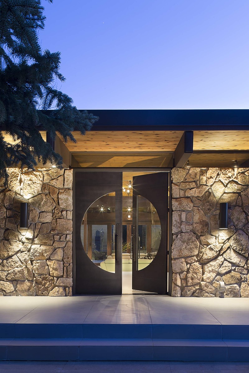 McLain Villa - Image 2