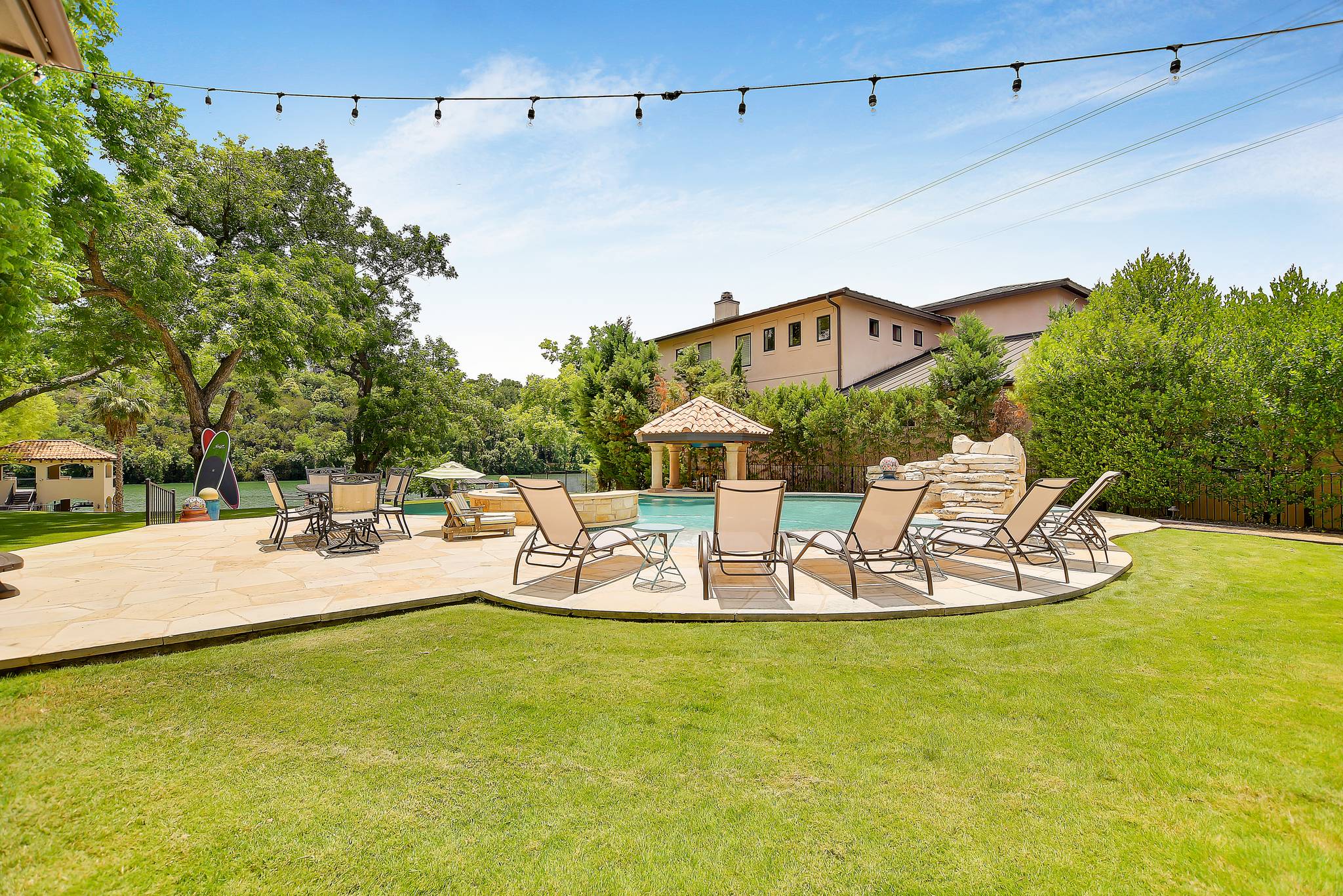 Catalpa Manor - Image 38