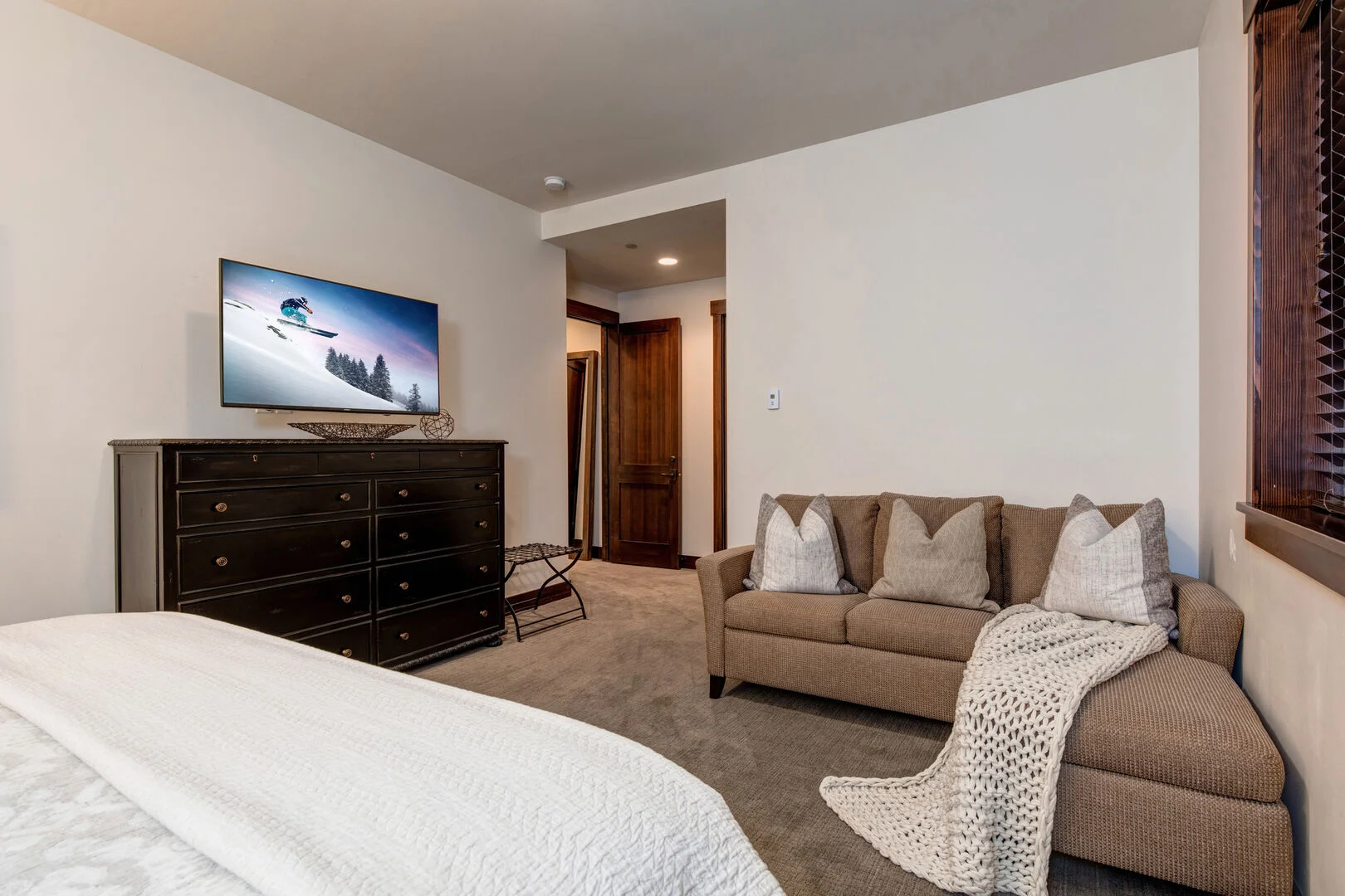 Fredericks Home - Image 33