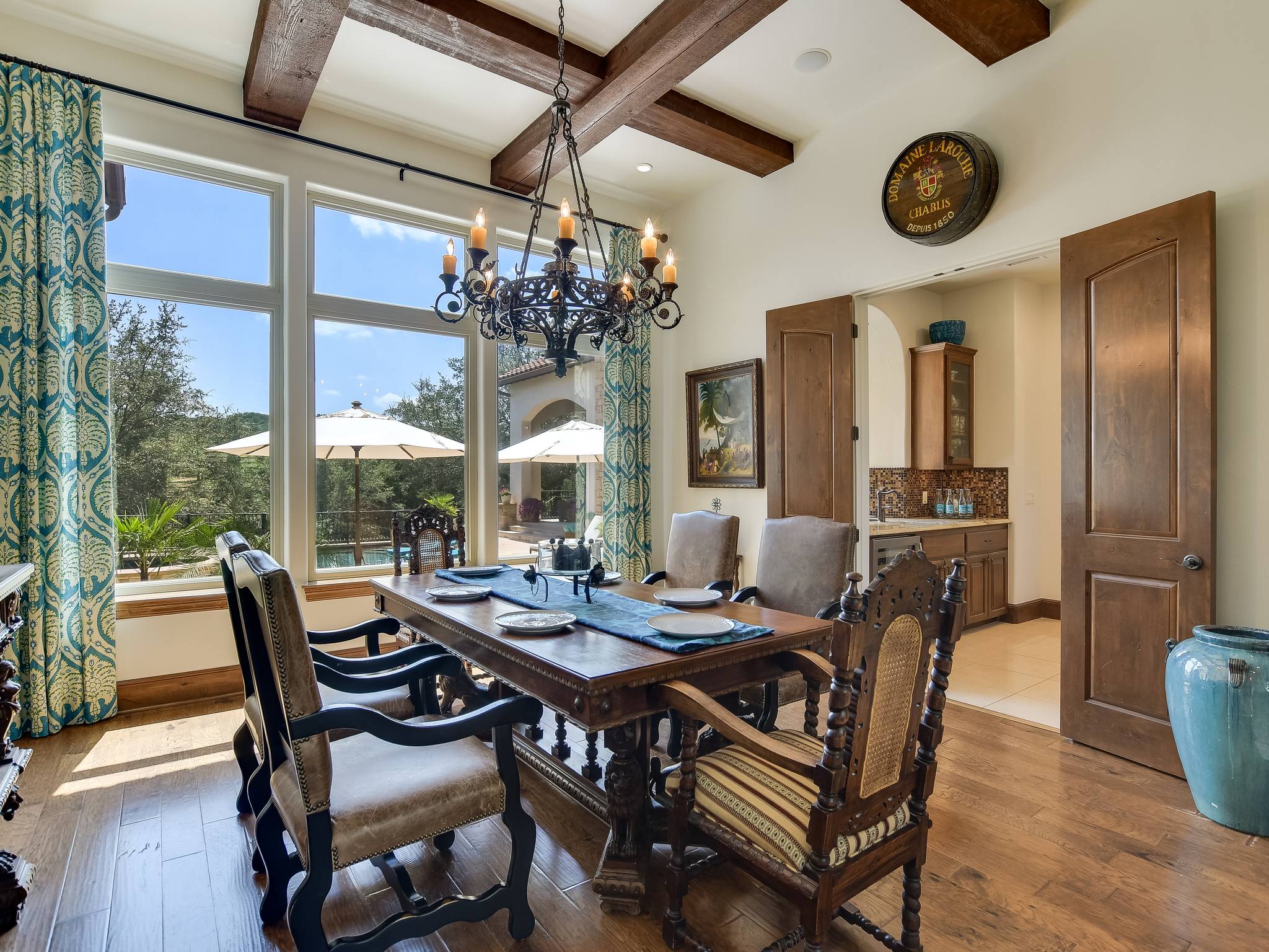 Rock Cedar House - Image 9