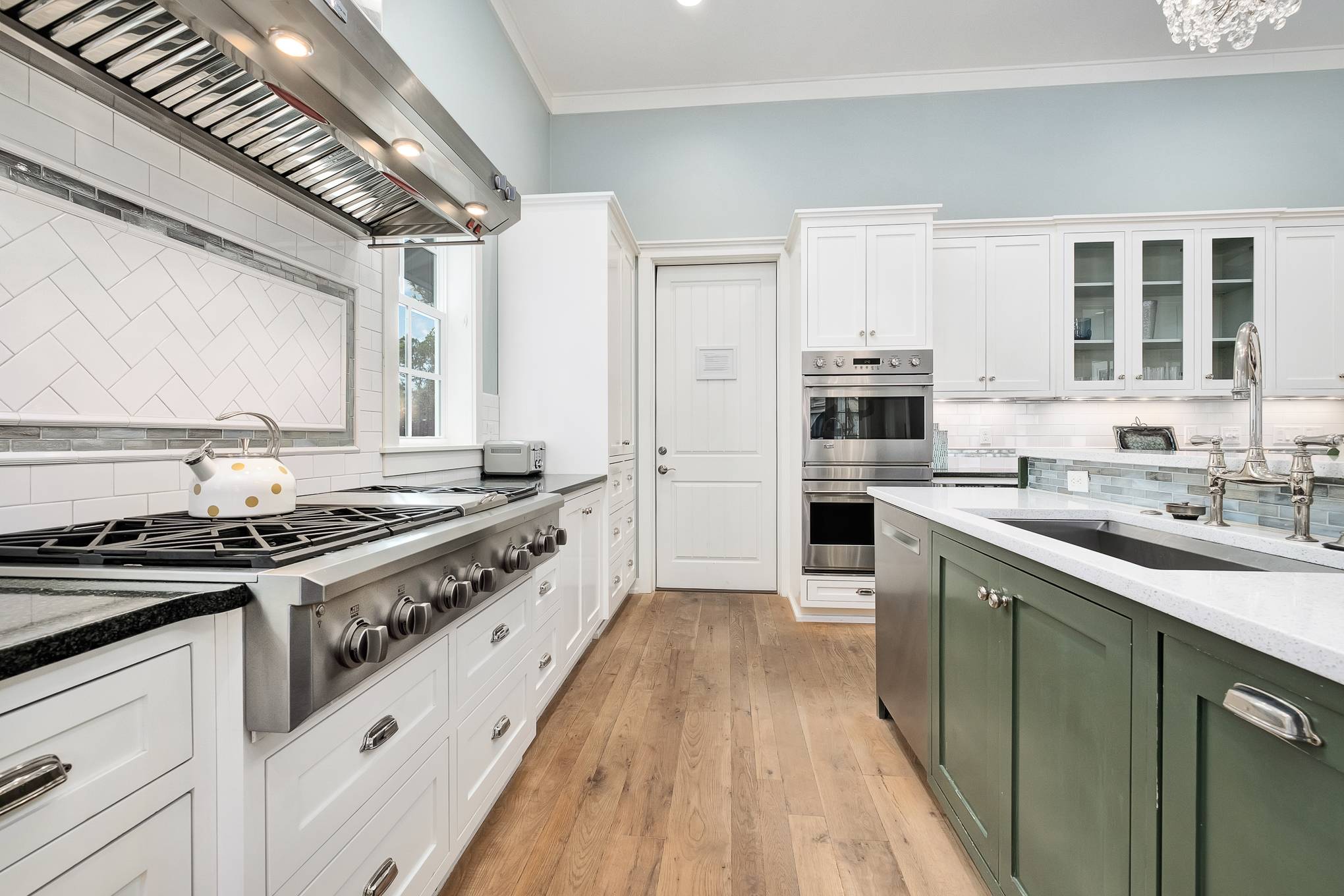 Lakewood House - Image 12