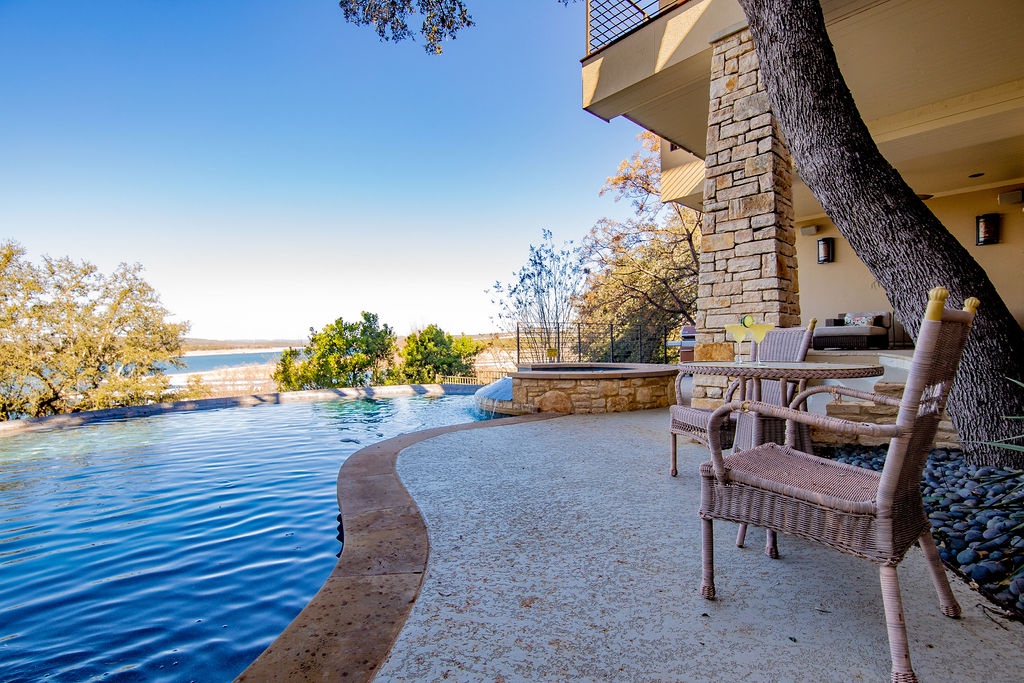 Lakeshore Place - Image 45