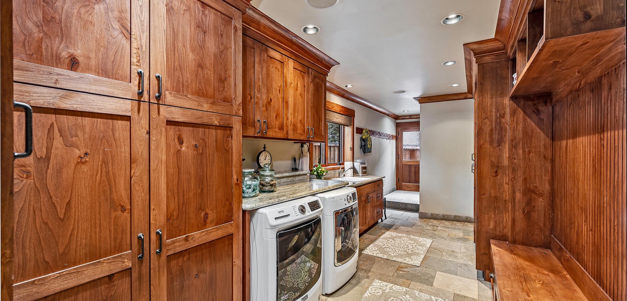 Hewitt House - Image 10