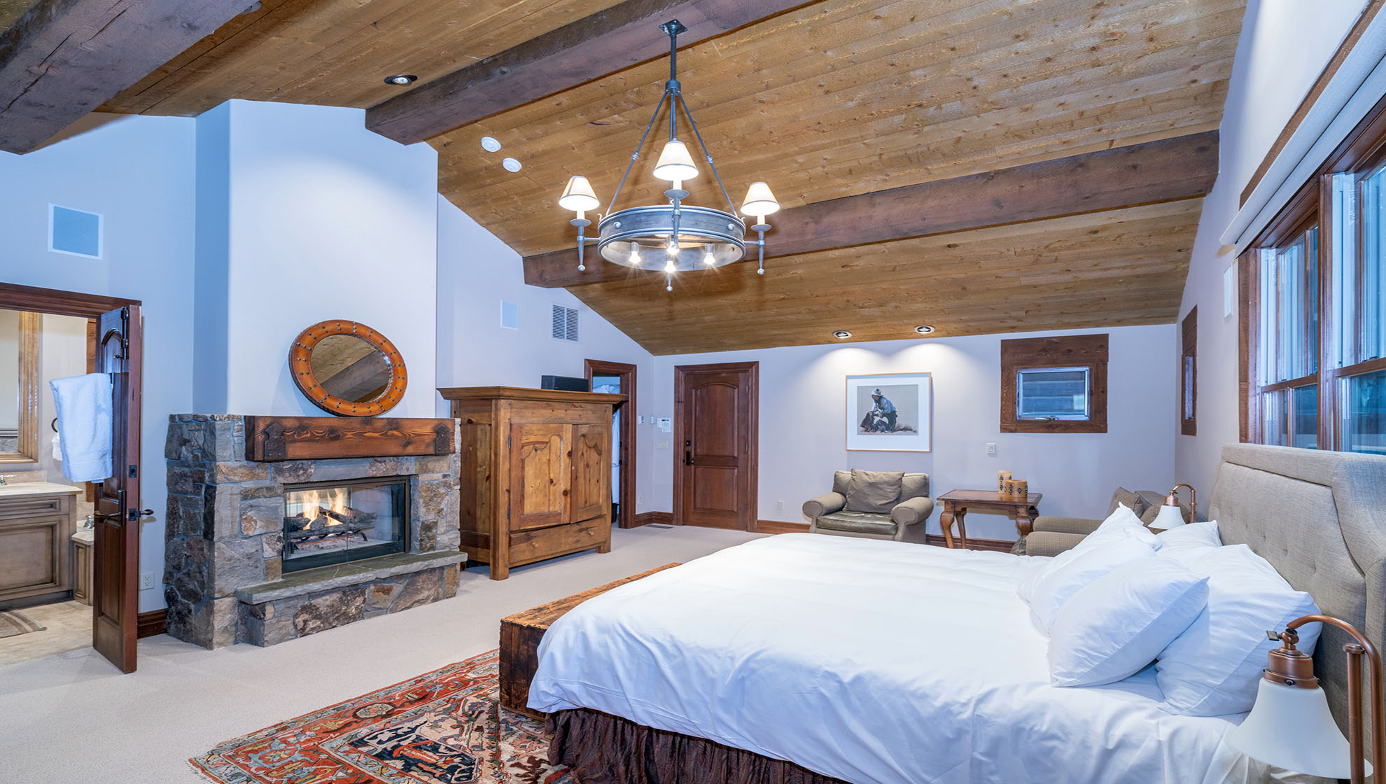 Peaks Manor - Image 23