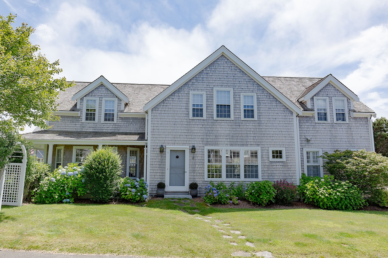 Jennifer House - Image 36