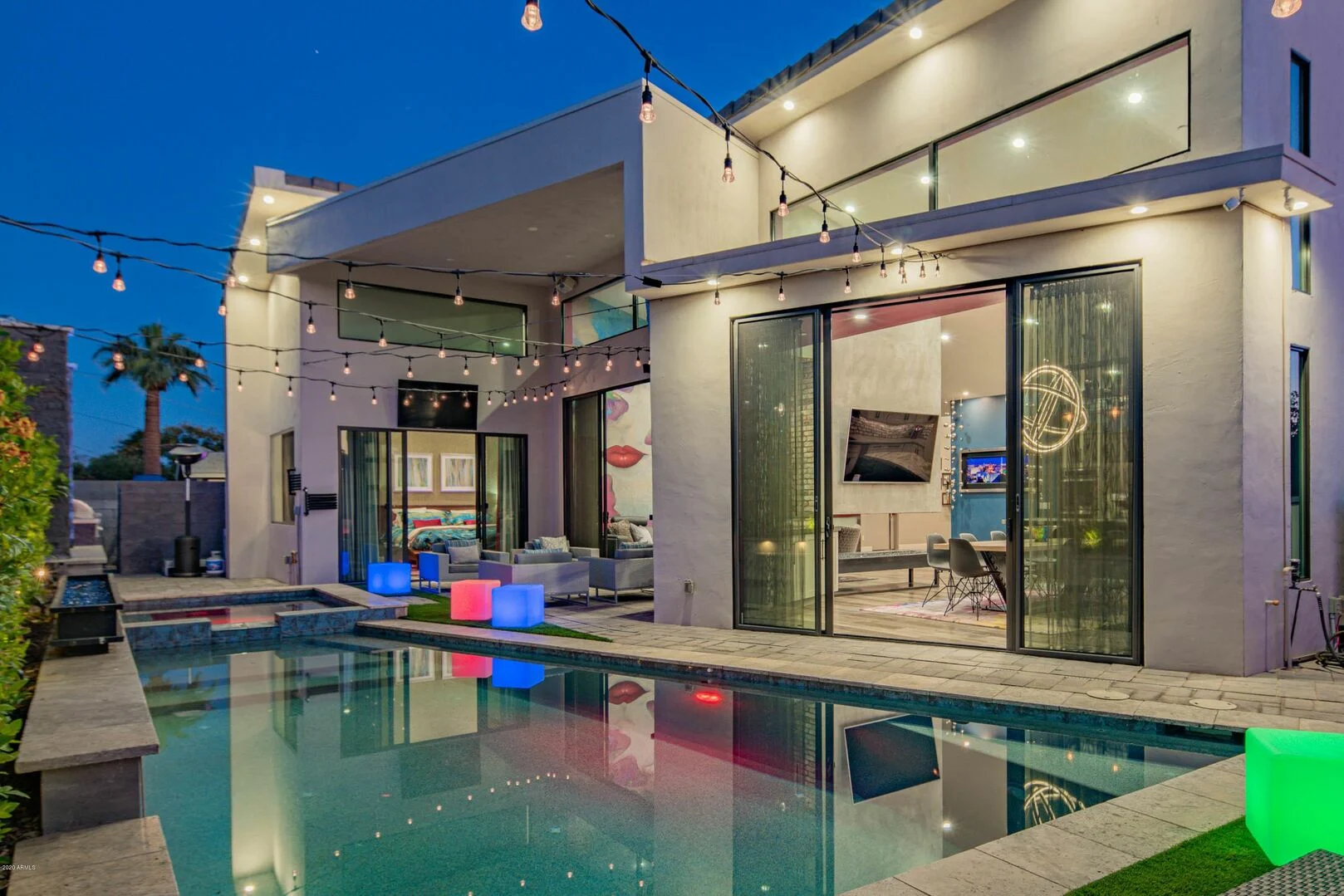 Camelback House - Image 33