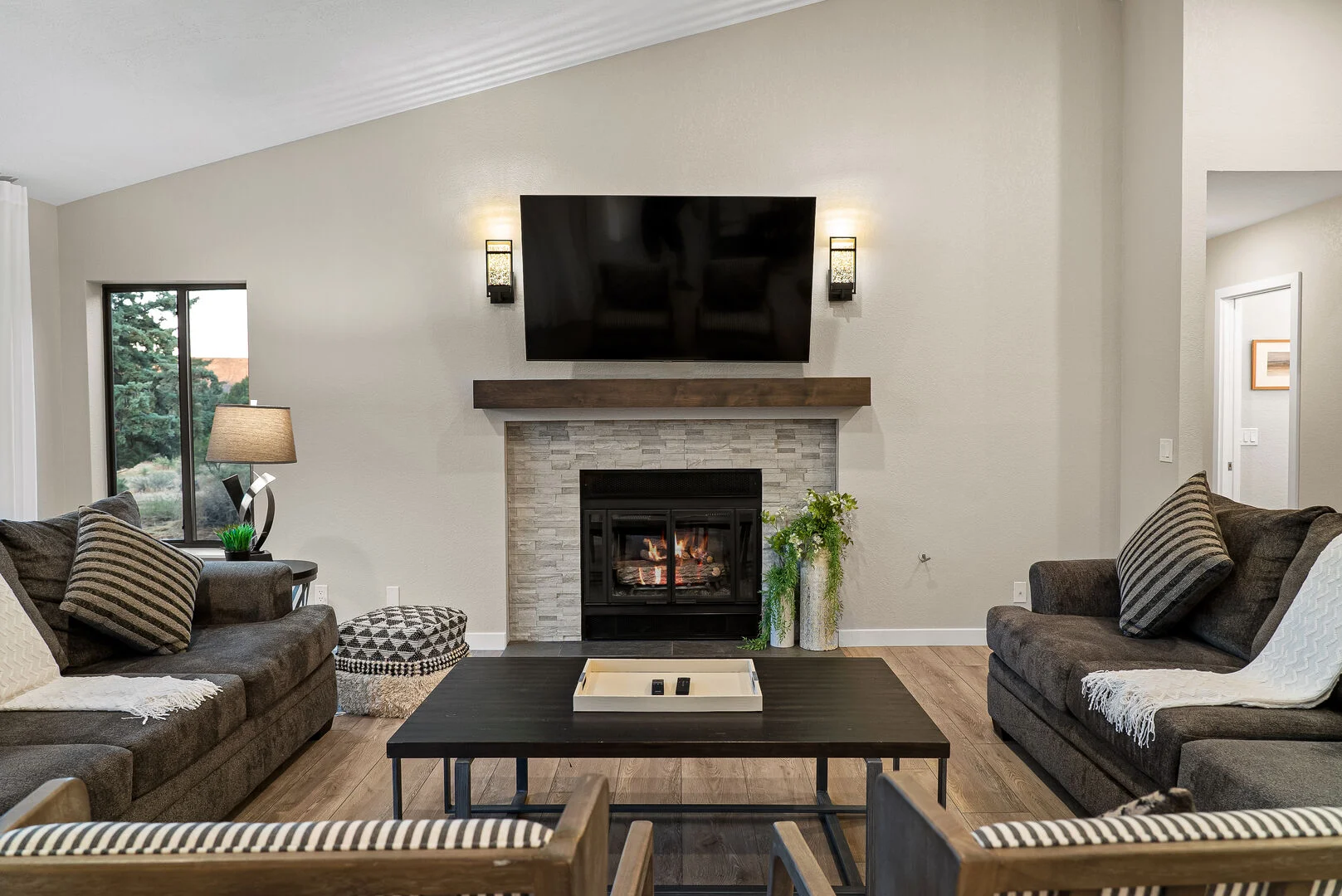 Saddle Peak Home - Image 12