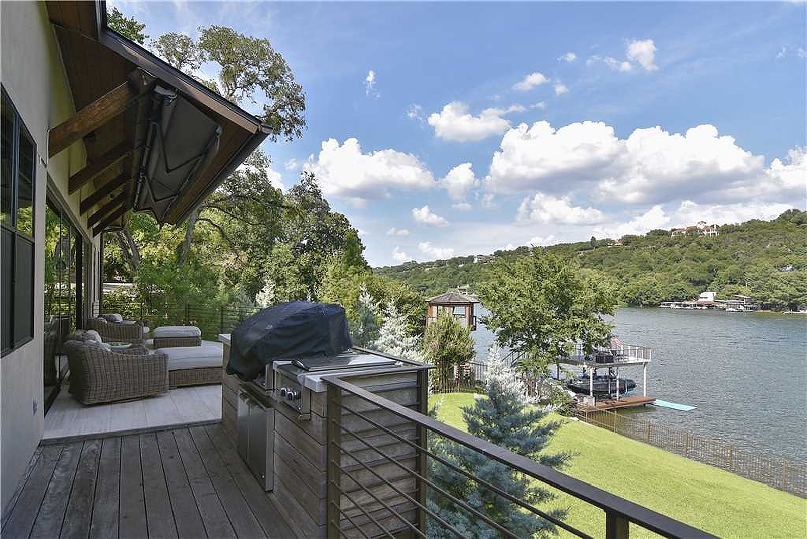 Robbins House - Image 21