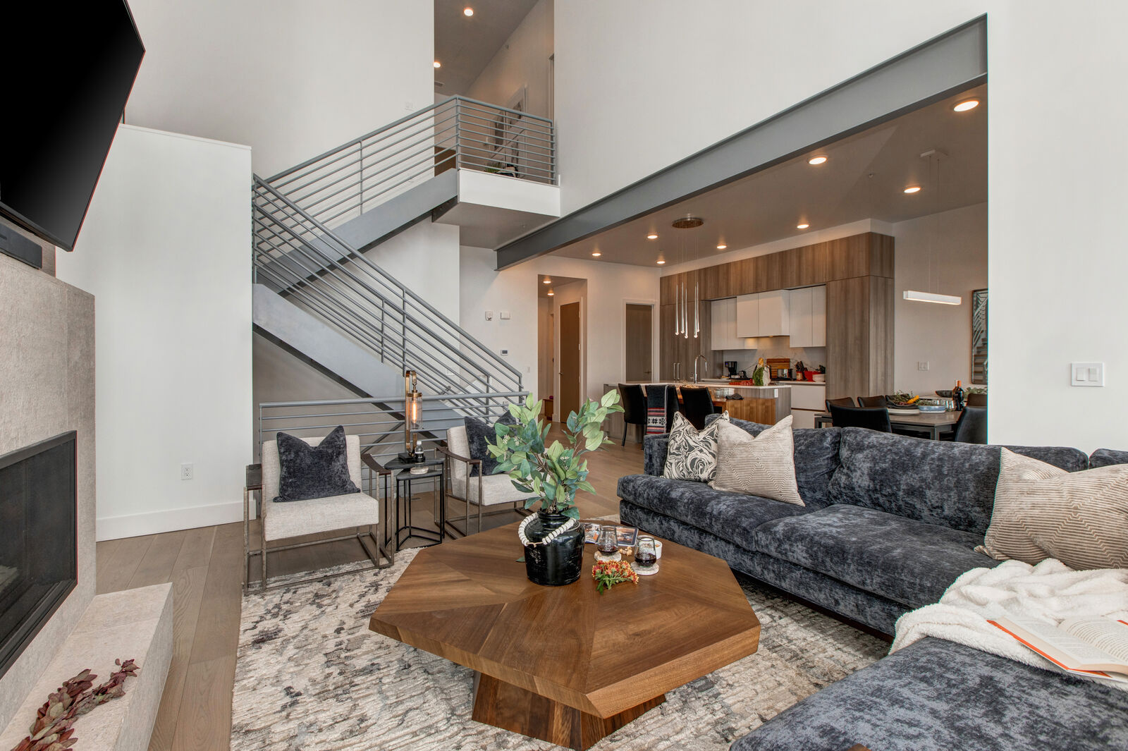 West House - Image 9