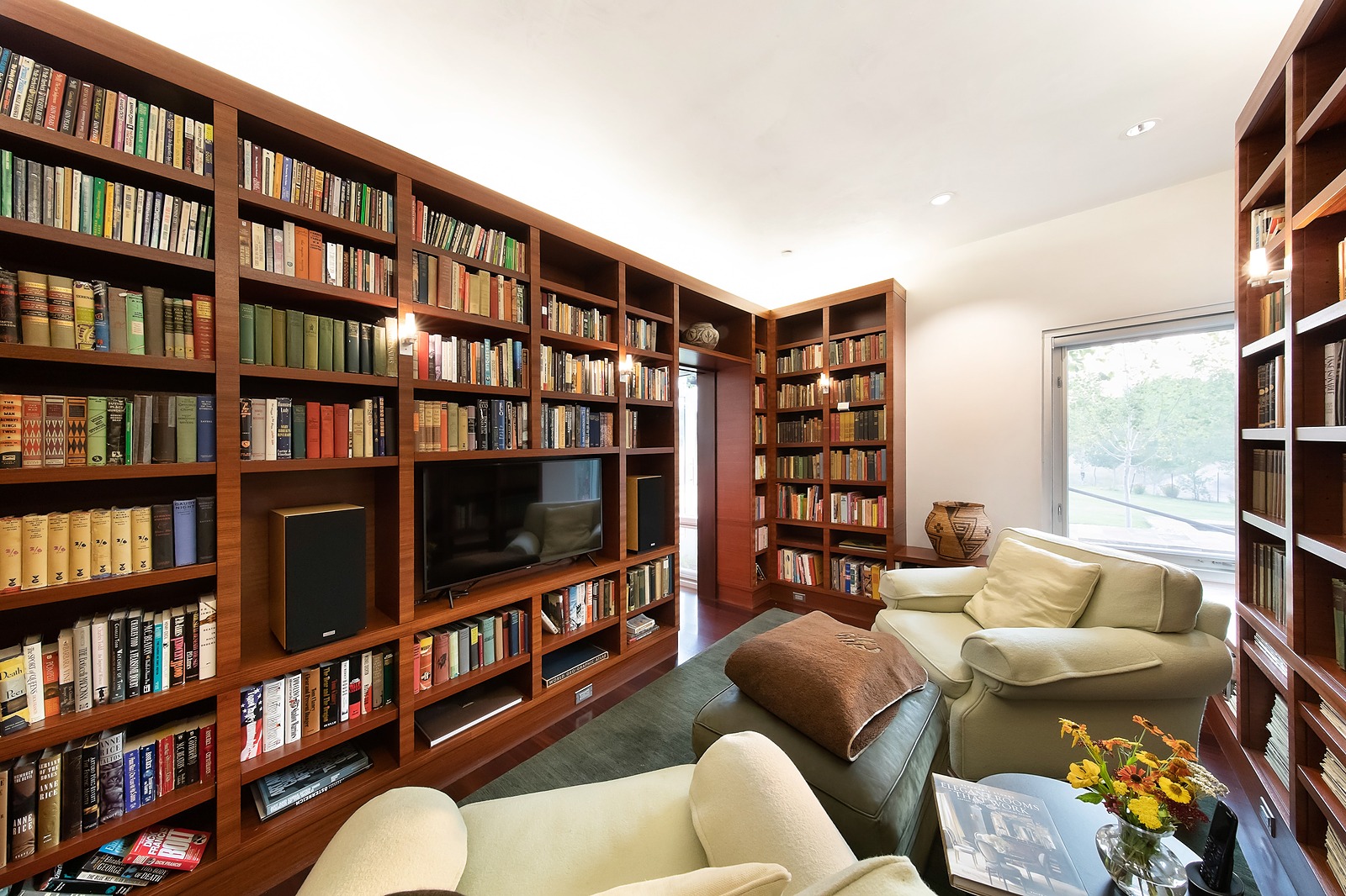 Nell Villa - Image 31