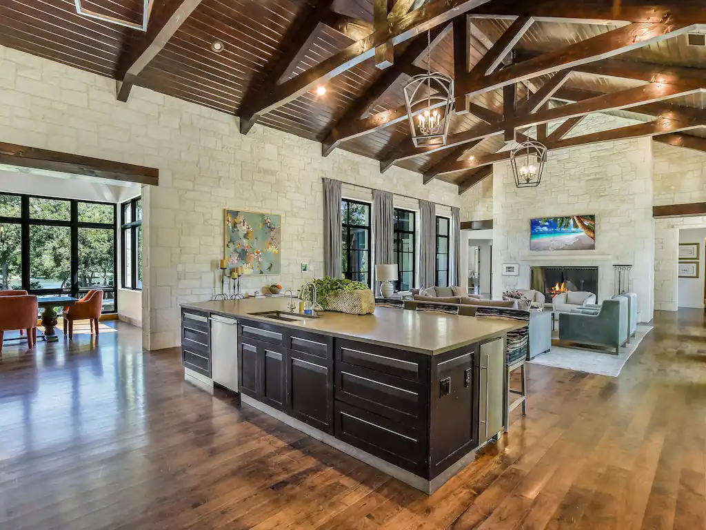 Bluebonnet Villa - Image 14