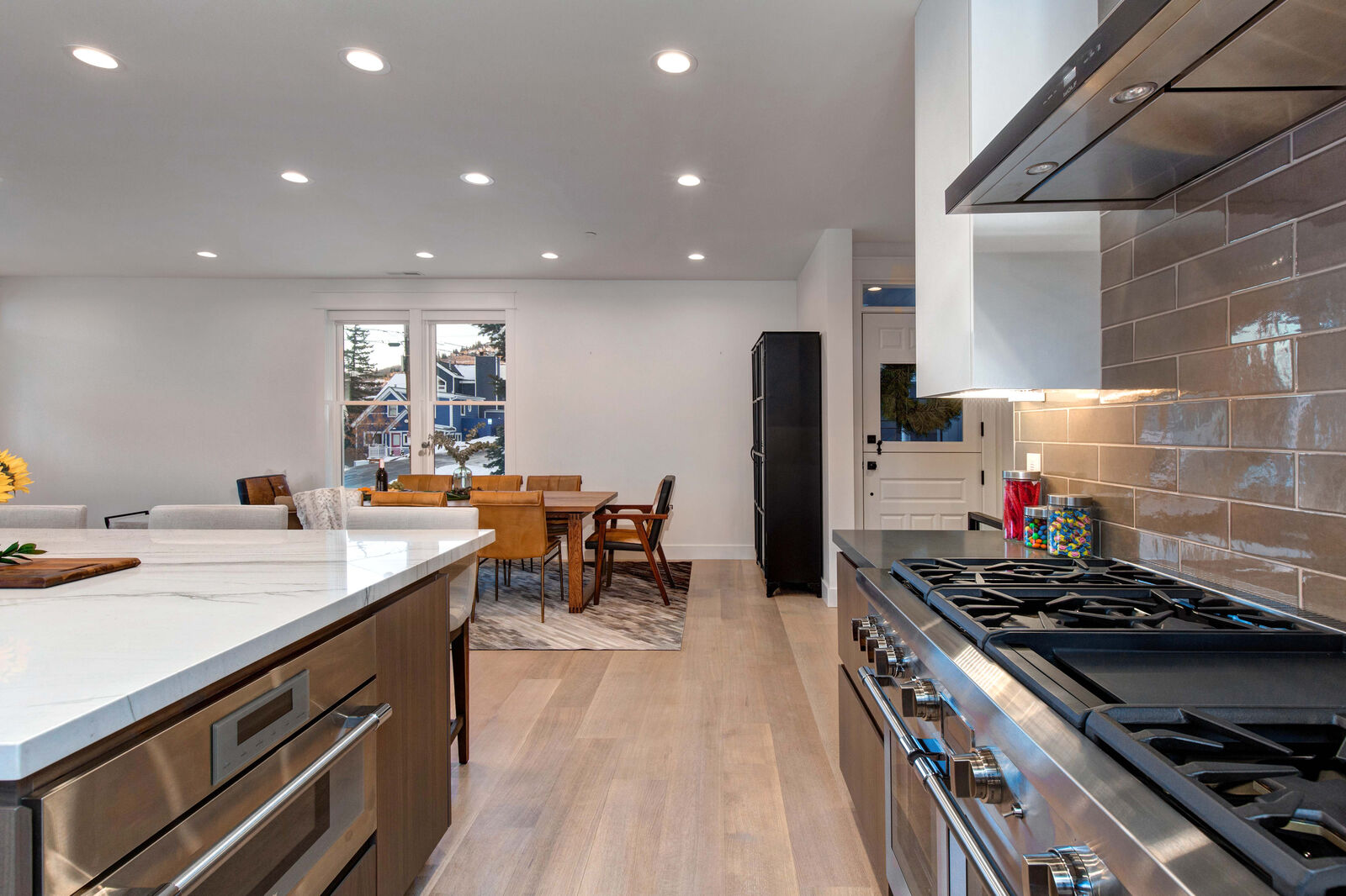 Avenue House - Image 10