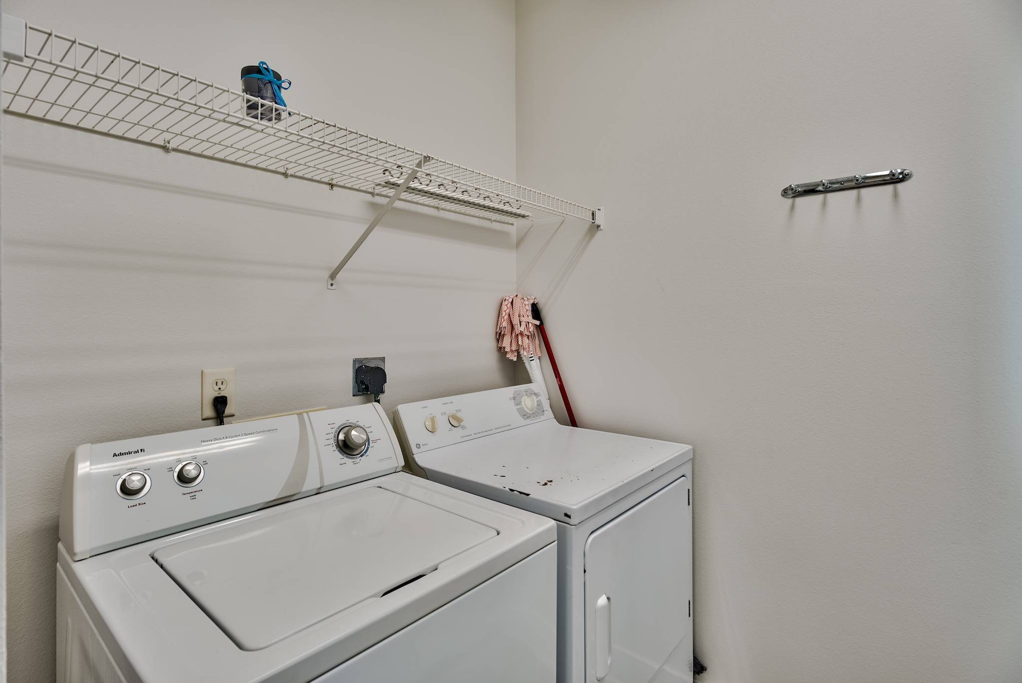 Sandfish House - Image 13