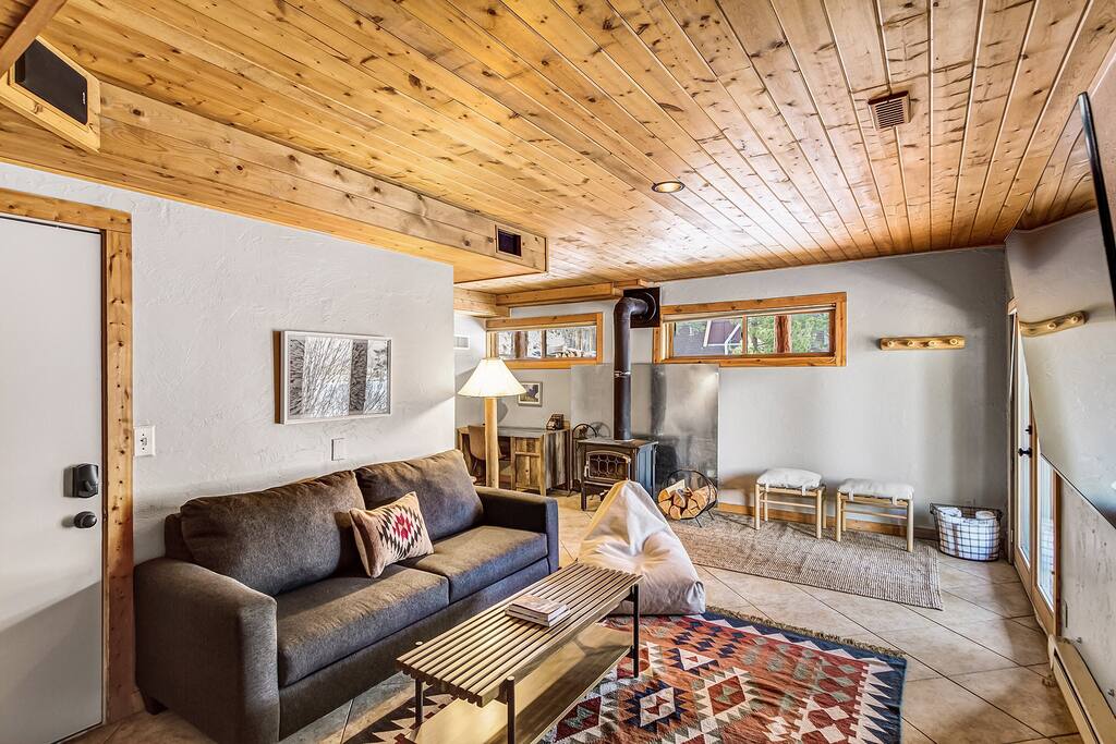 Spruce Creek Home - Image 12