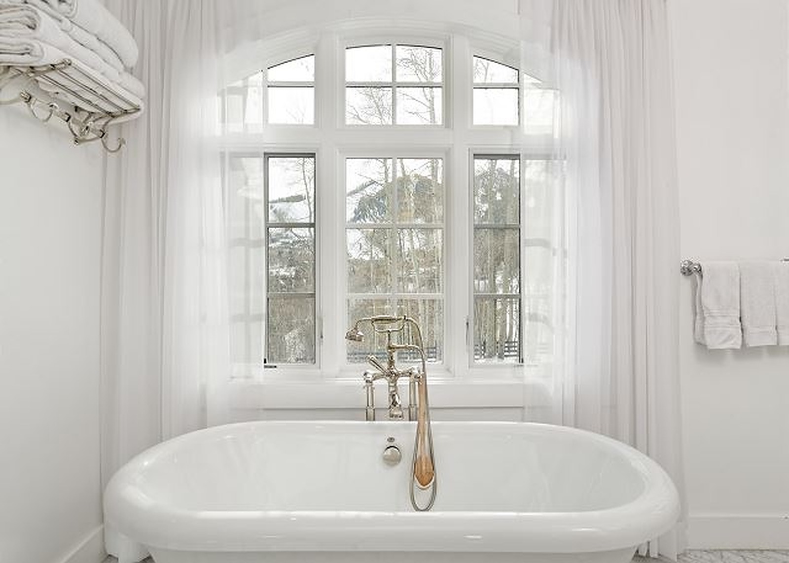 Chair Place - Image 12