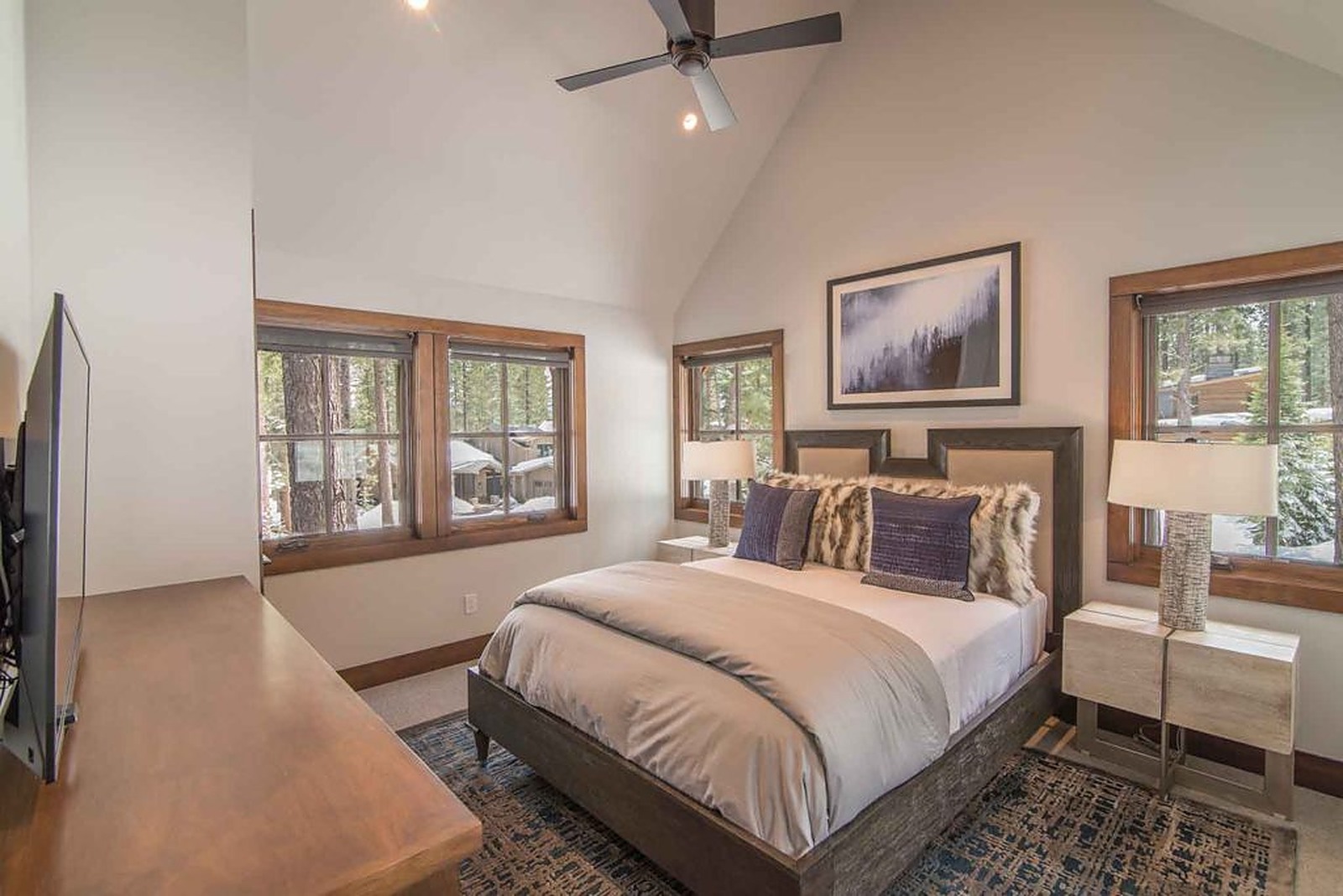 Pine House - Image 19