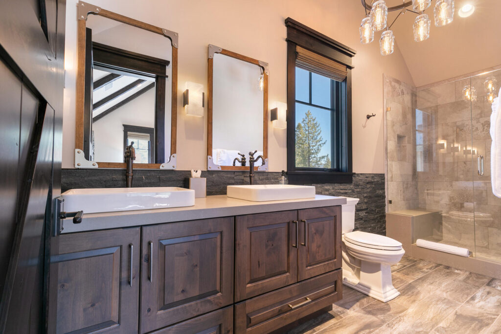 Red Fir House - Image 19