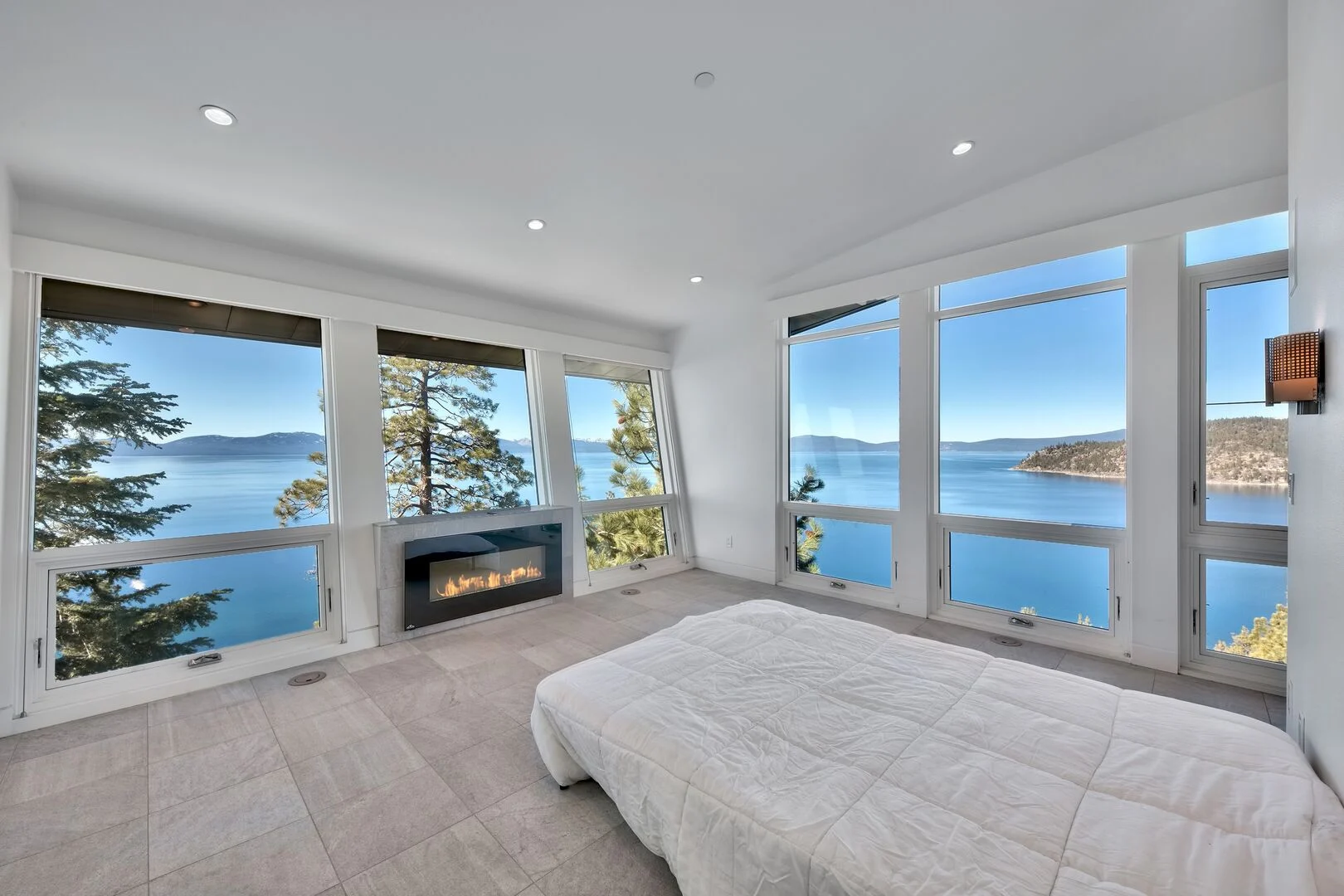 Point Place Home - Image 14