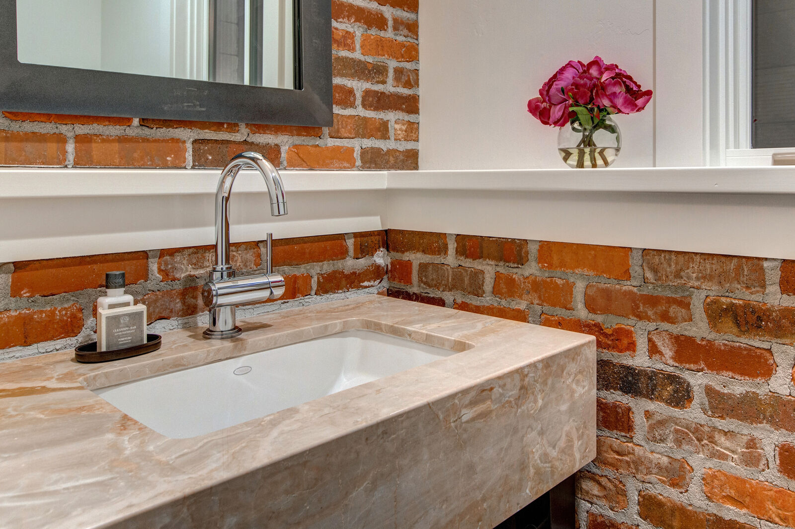 Woodside House - Image 39