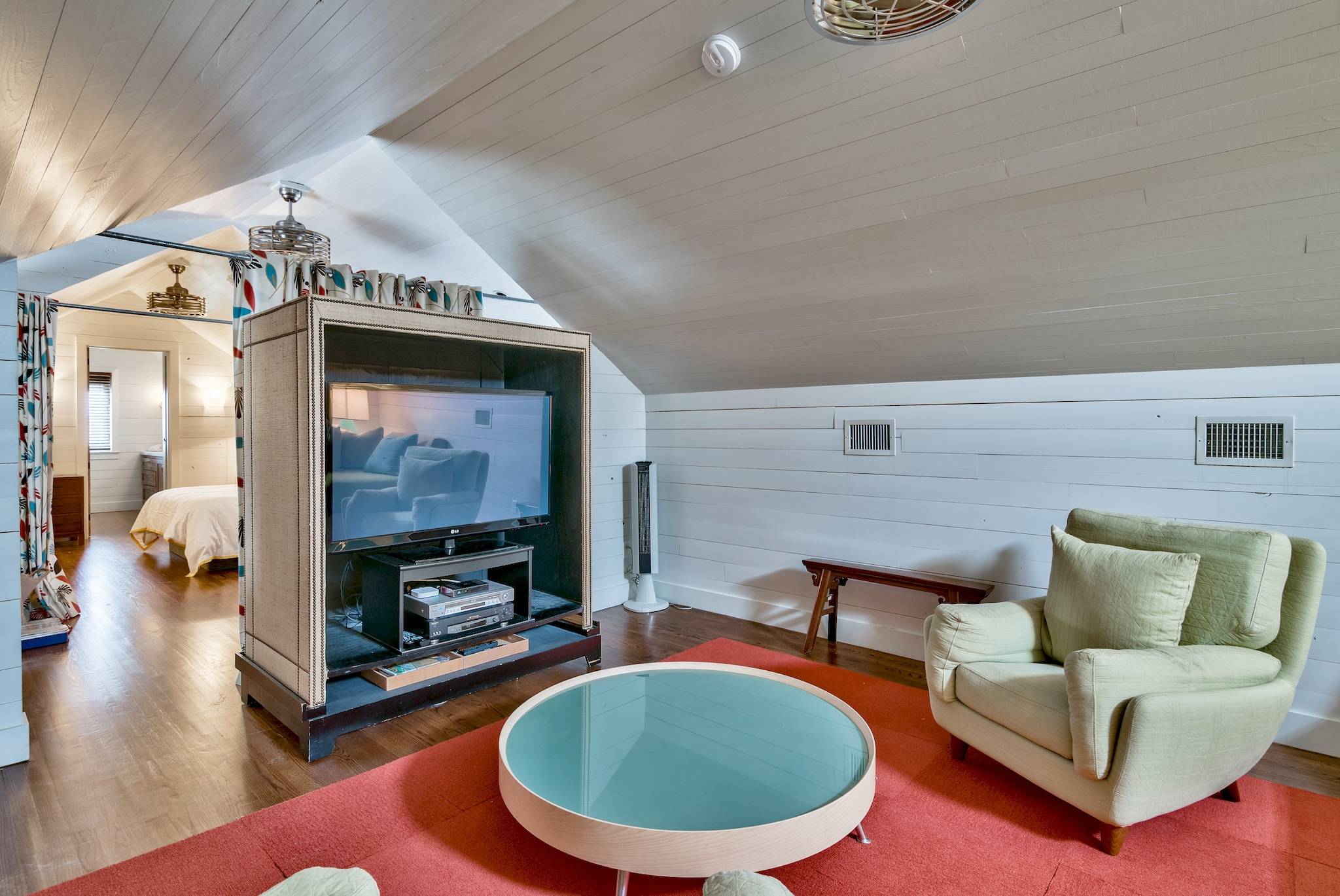 Leatherjack House - Image 29