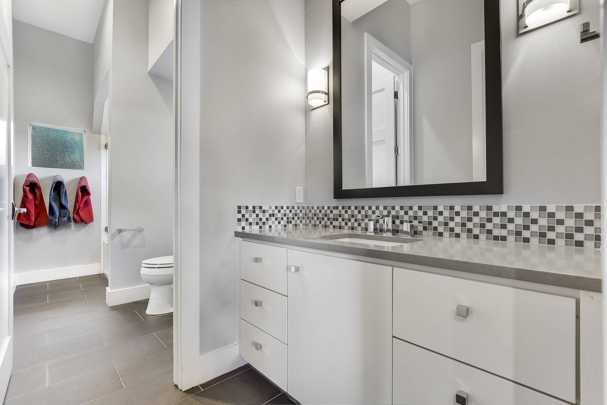 Jefferson Home - Image 27