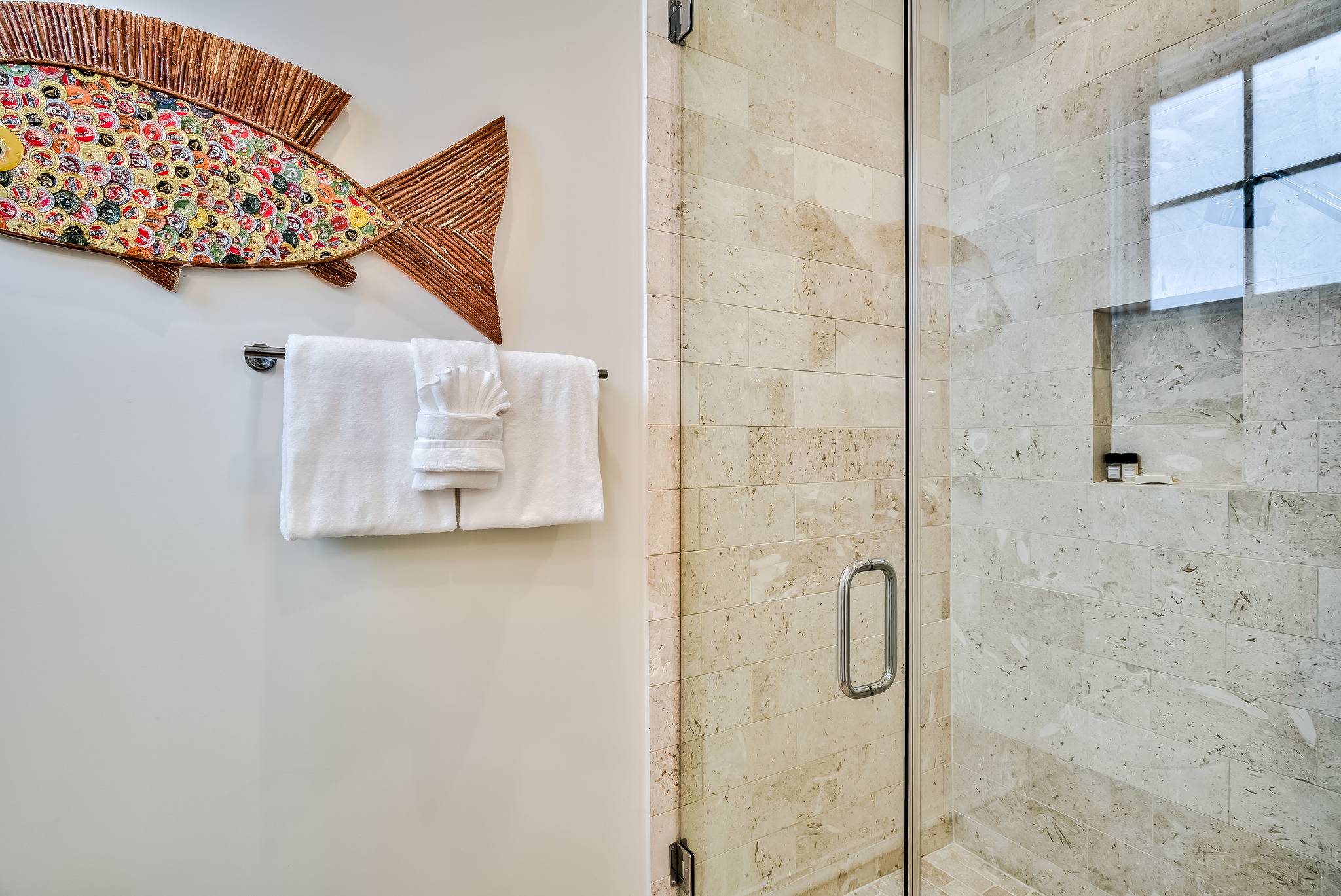 Jewelfish Place - Image 24