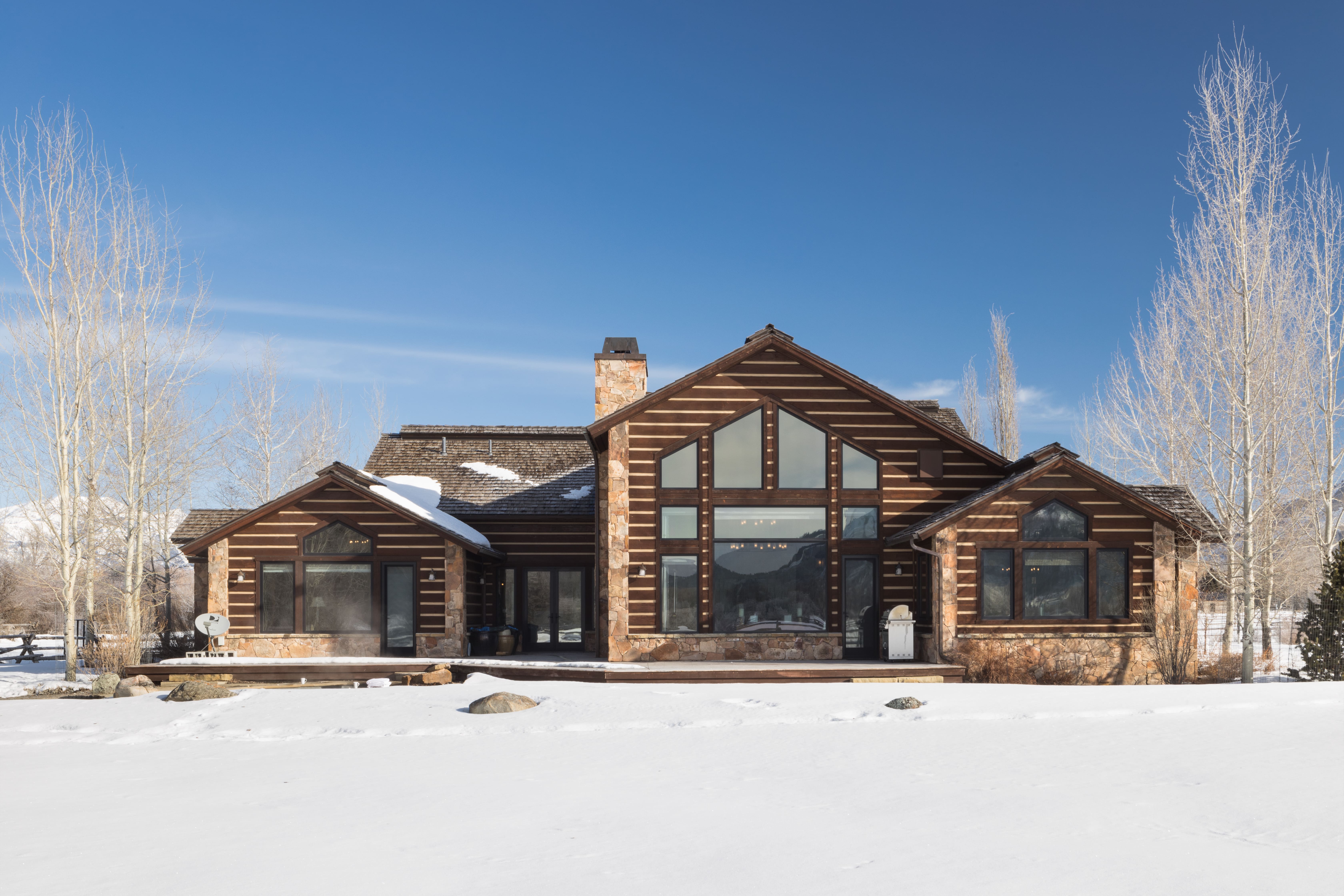 Runway Place - Image 23