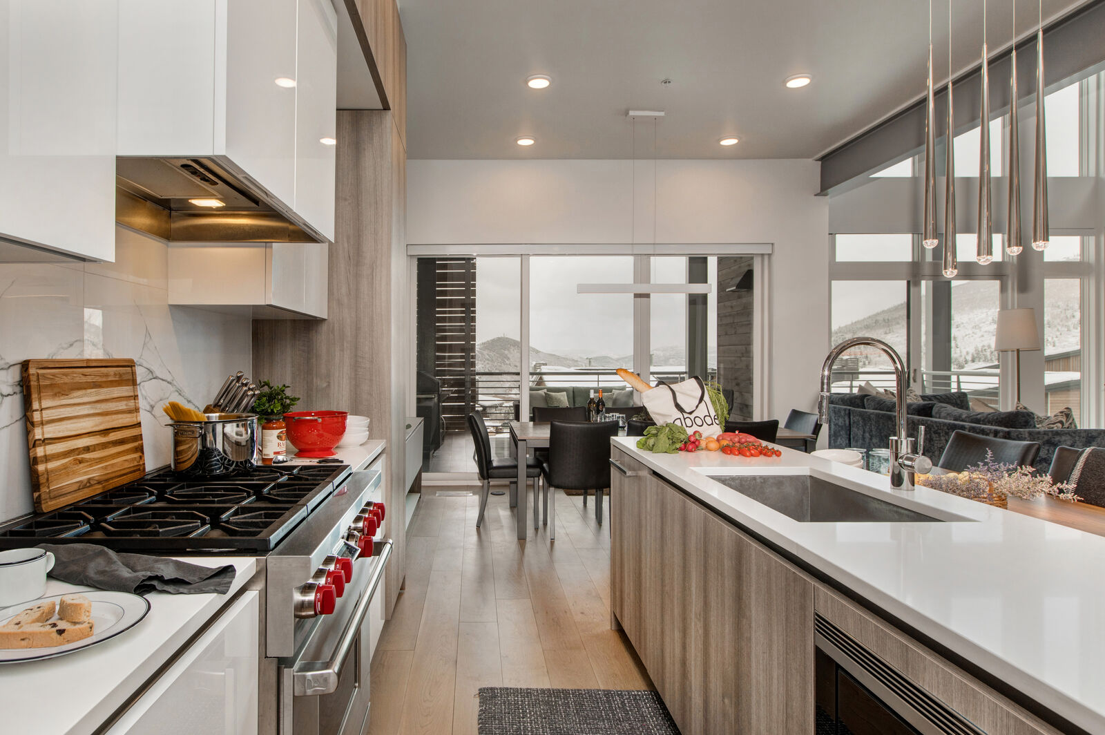 West House - Image 13