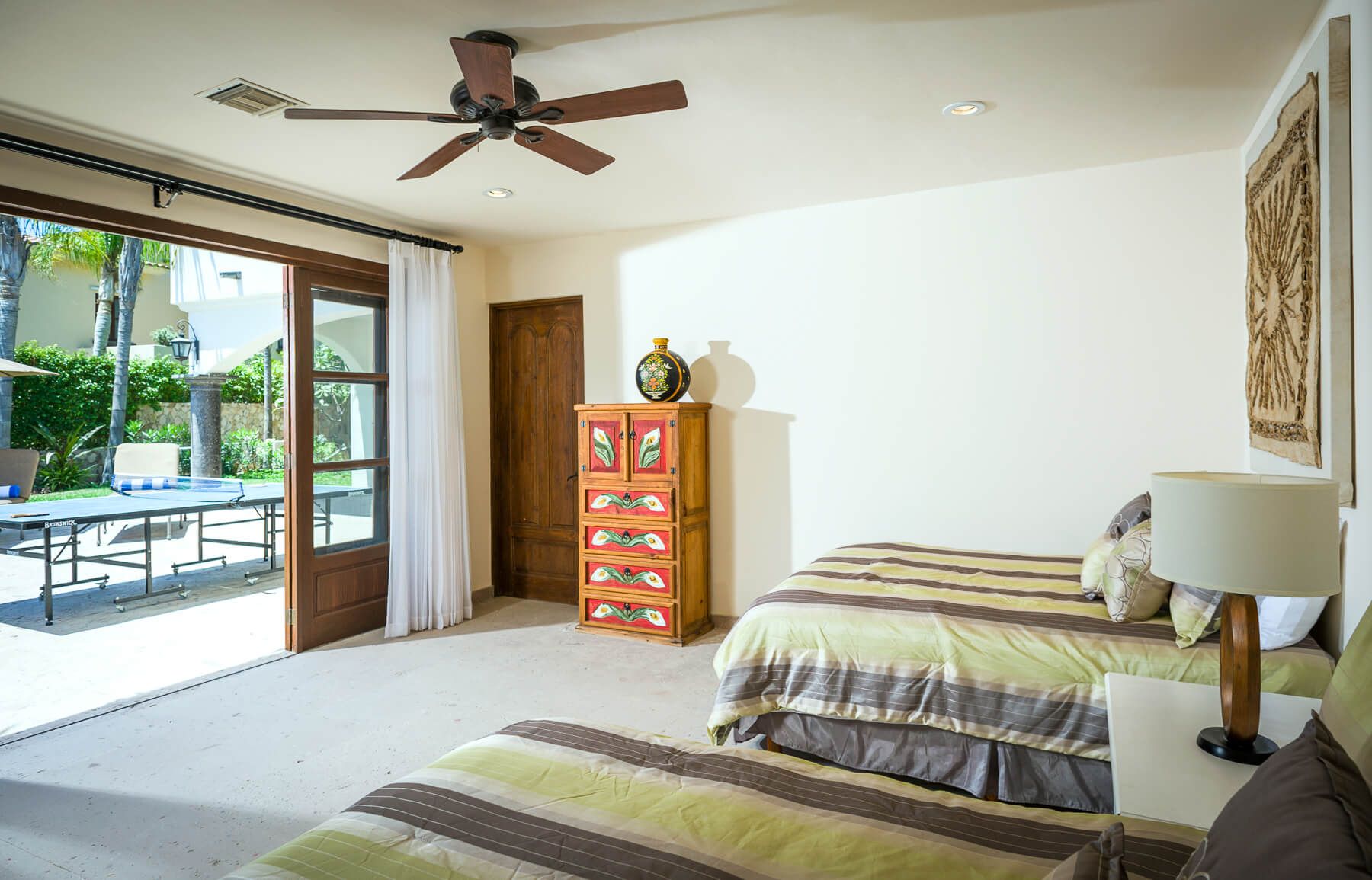 Mariposa Place - Image 12