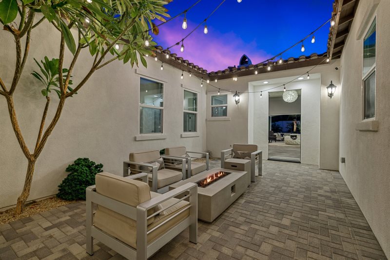 Selena Place - Image 45