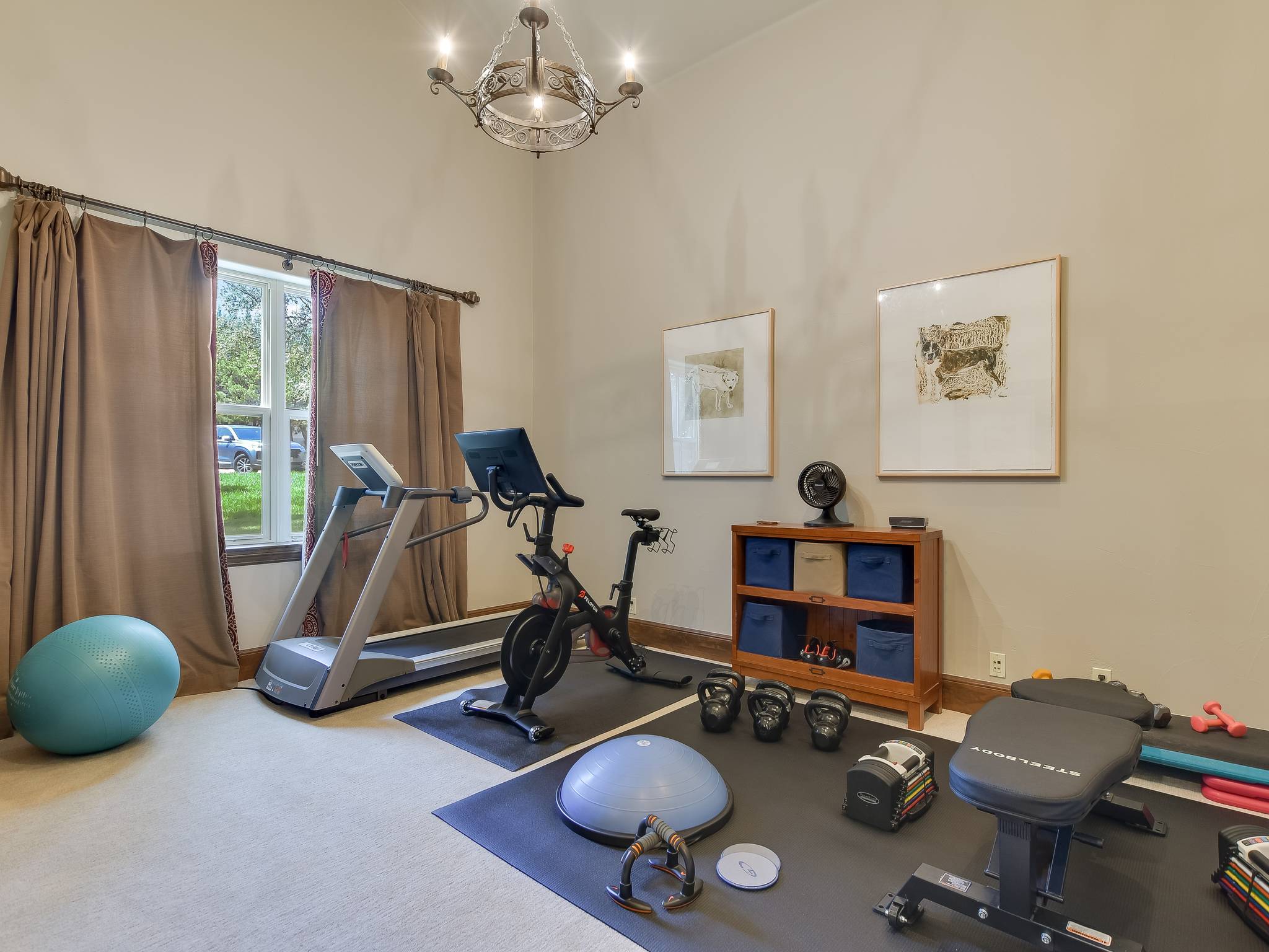 Rock Cedar House - Image 16