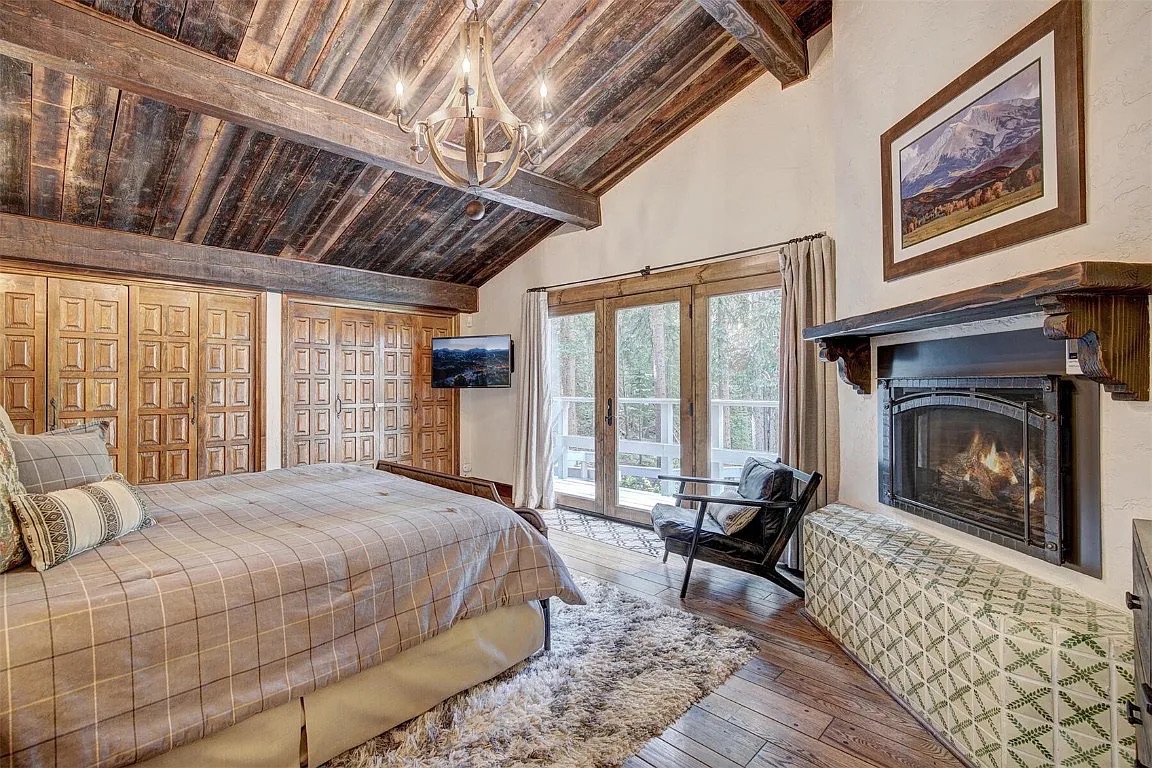 Creekside Chateau - Image 19