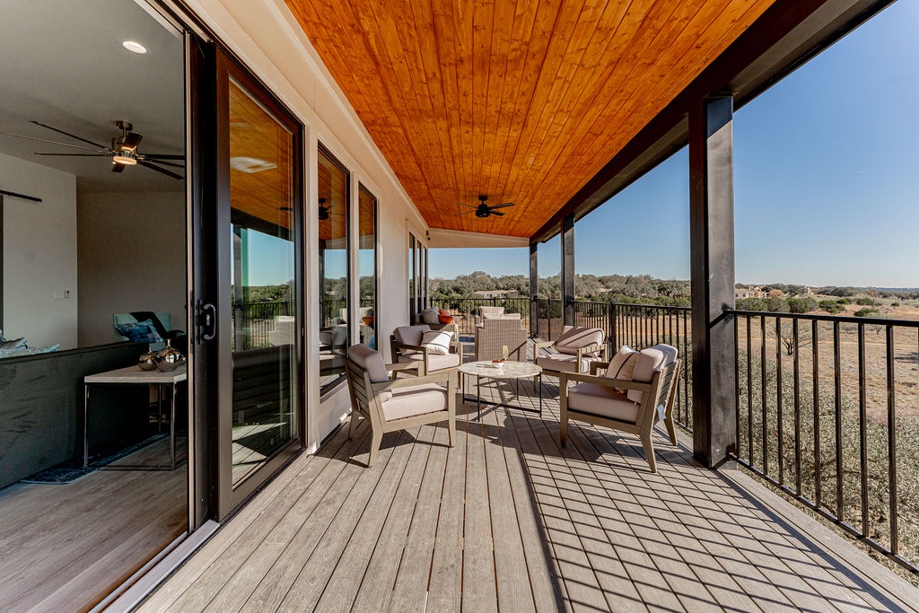 Clark Villa - Image 7