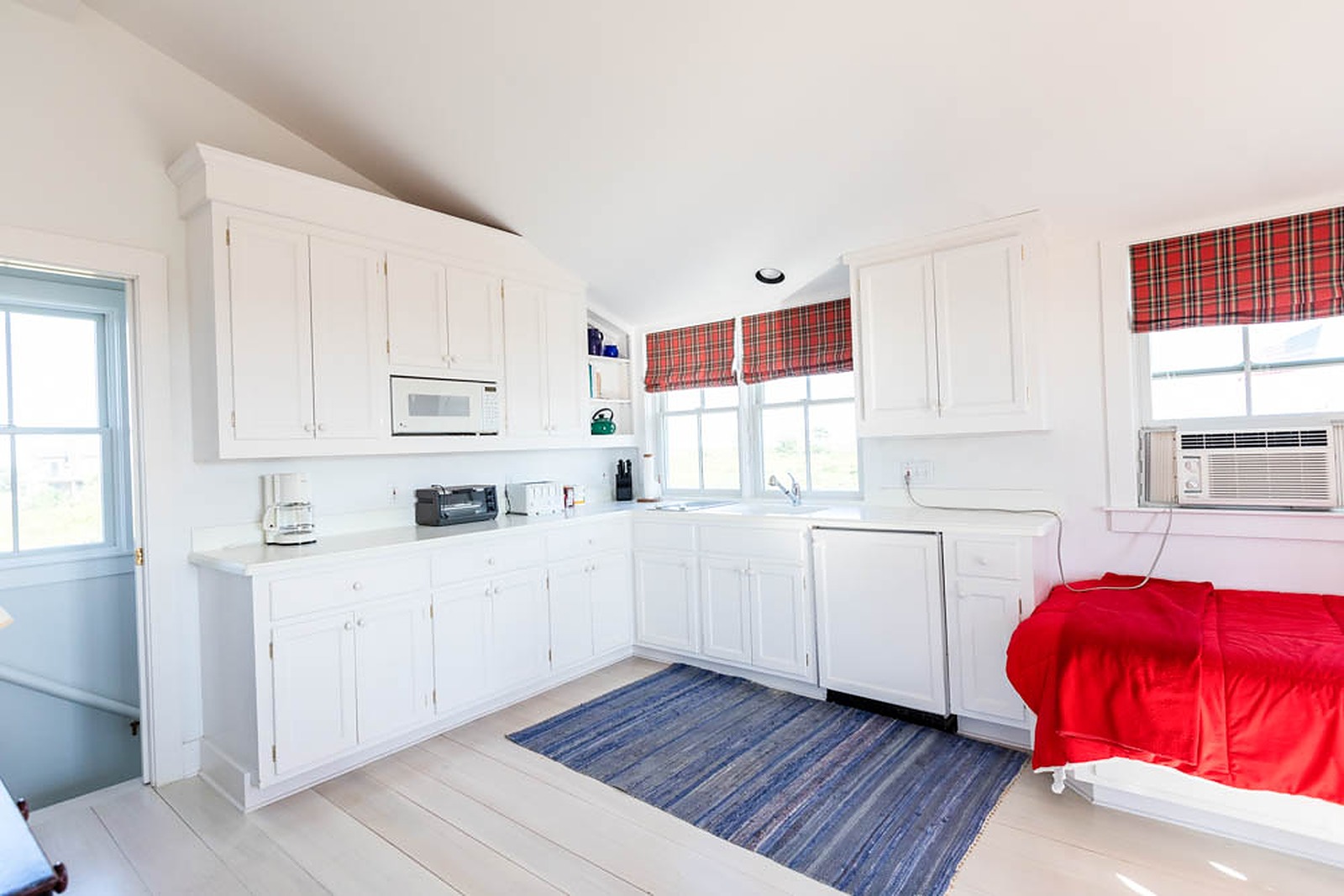 Stone Place - Image 18