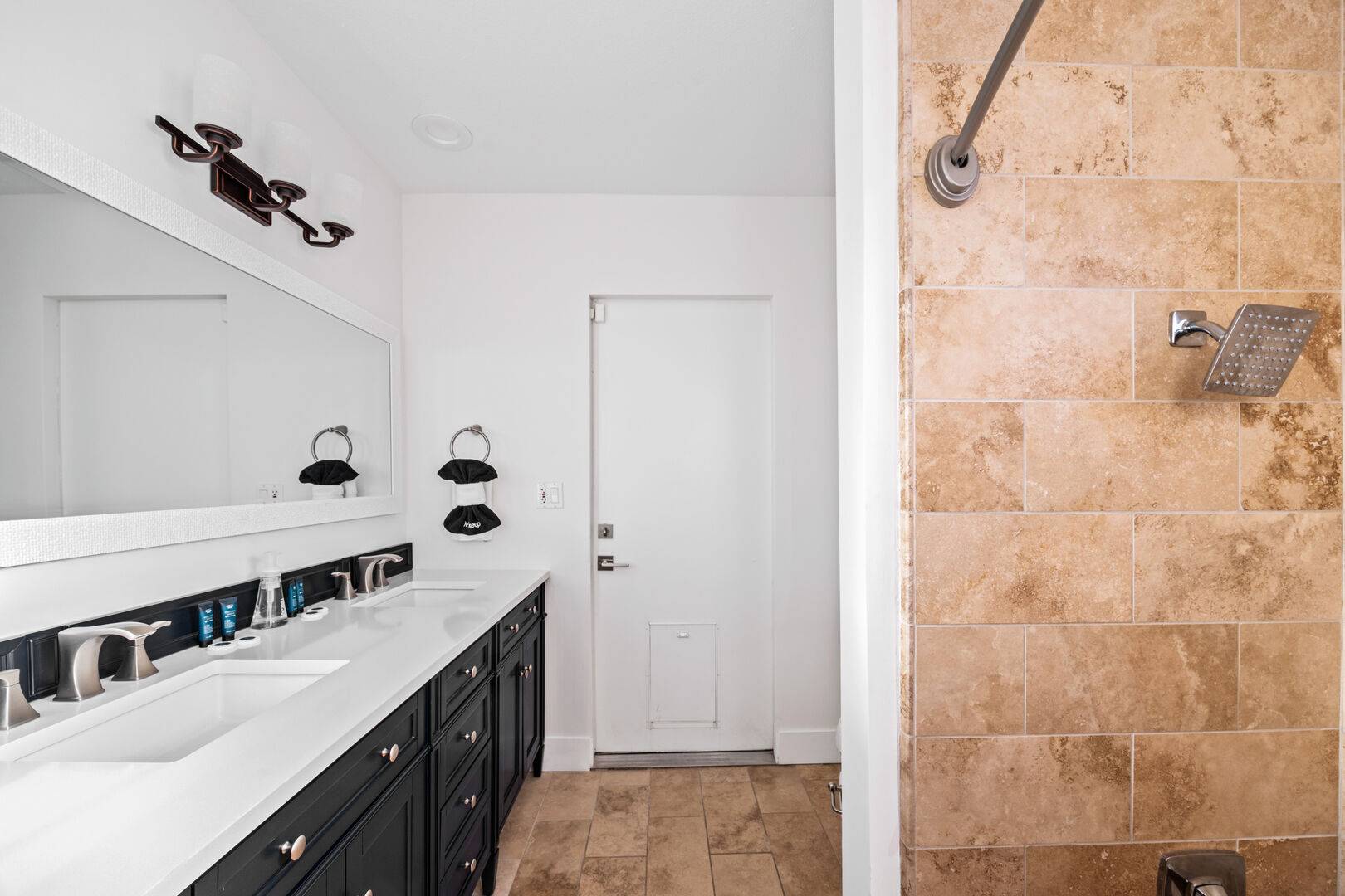 Winchcomb House - Image 20