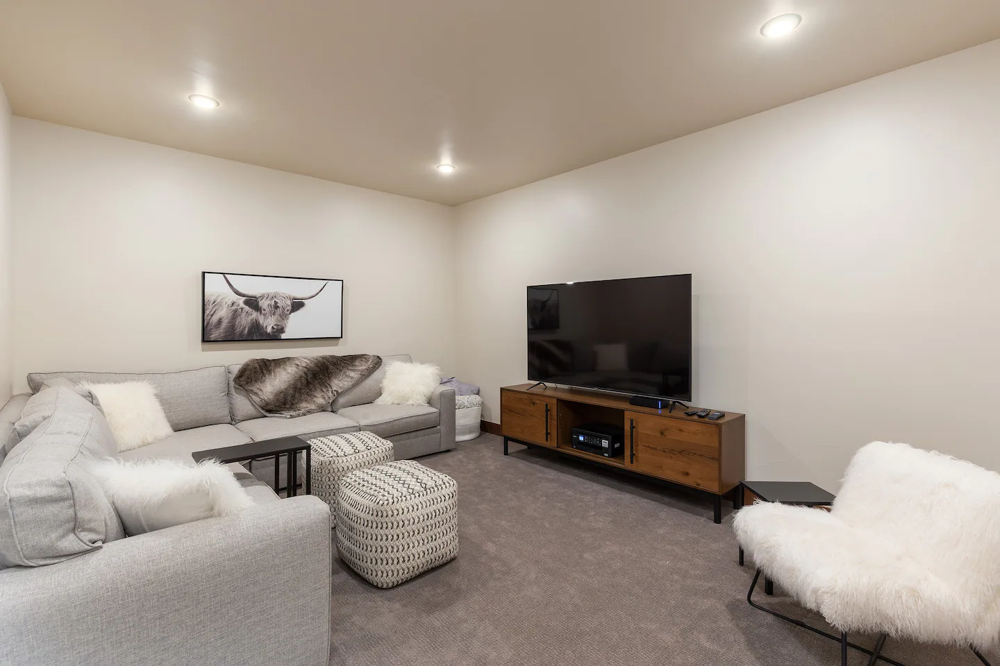 Summit Home - Image 10