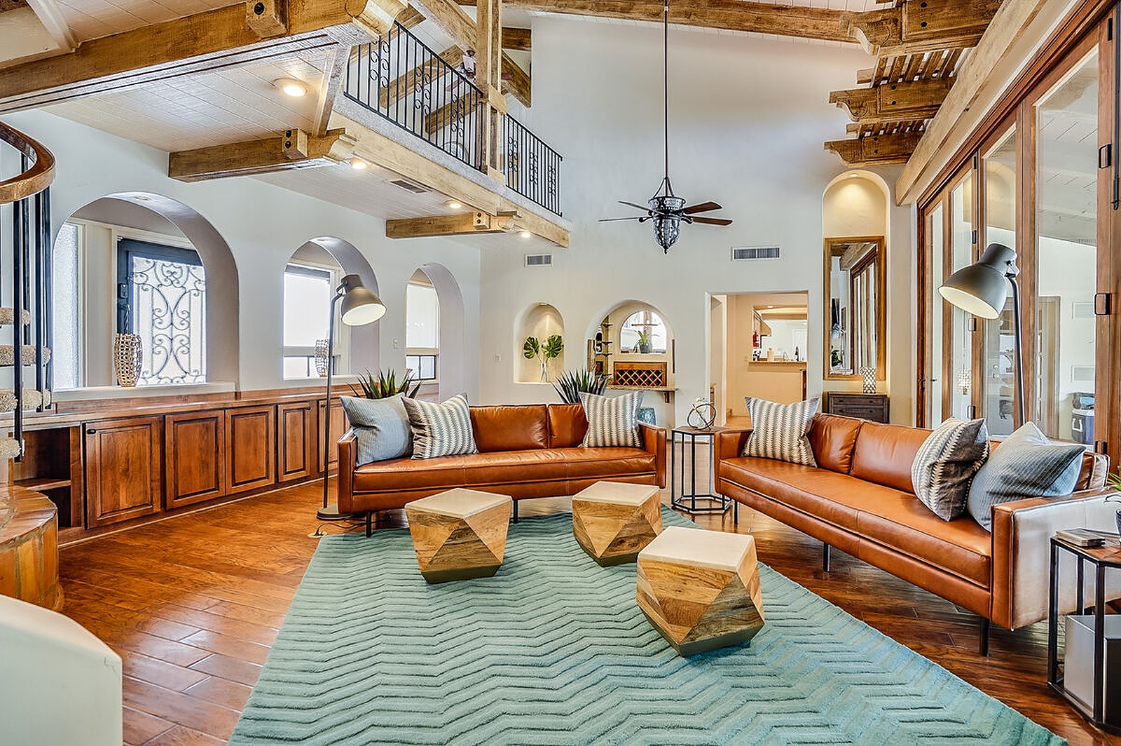 Valley Manor - Image 10