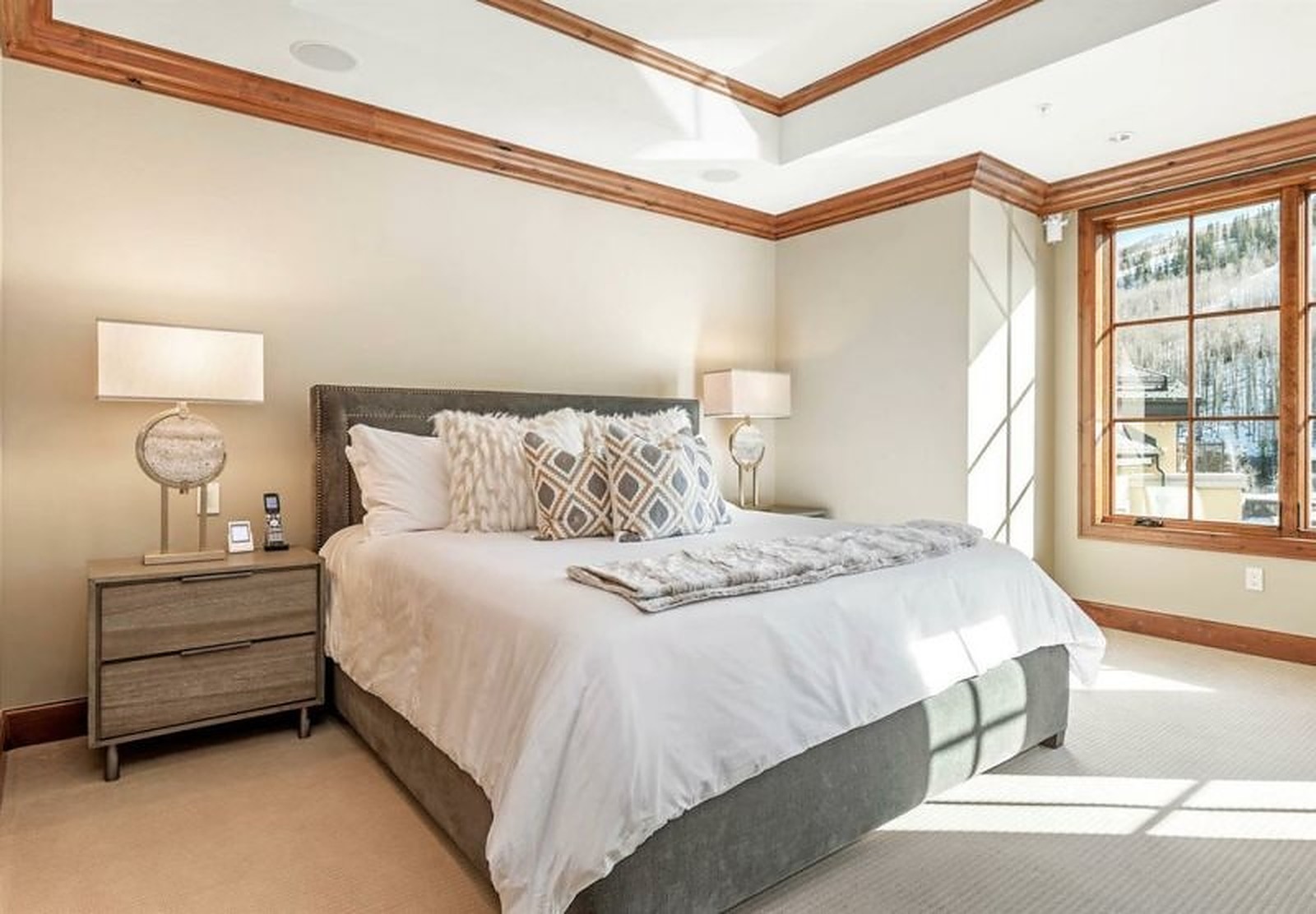 West House - Image 5