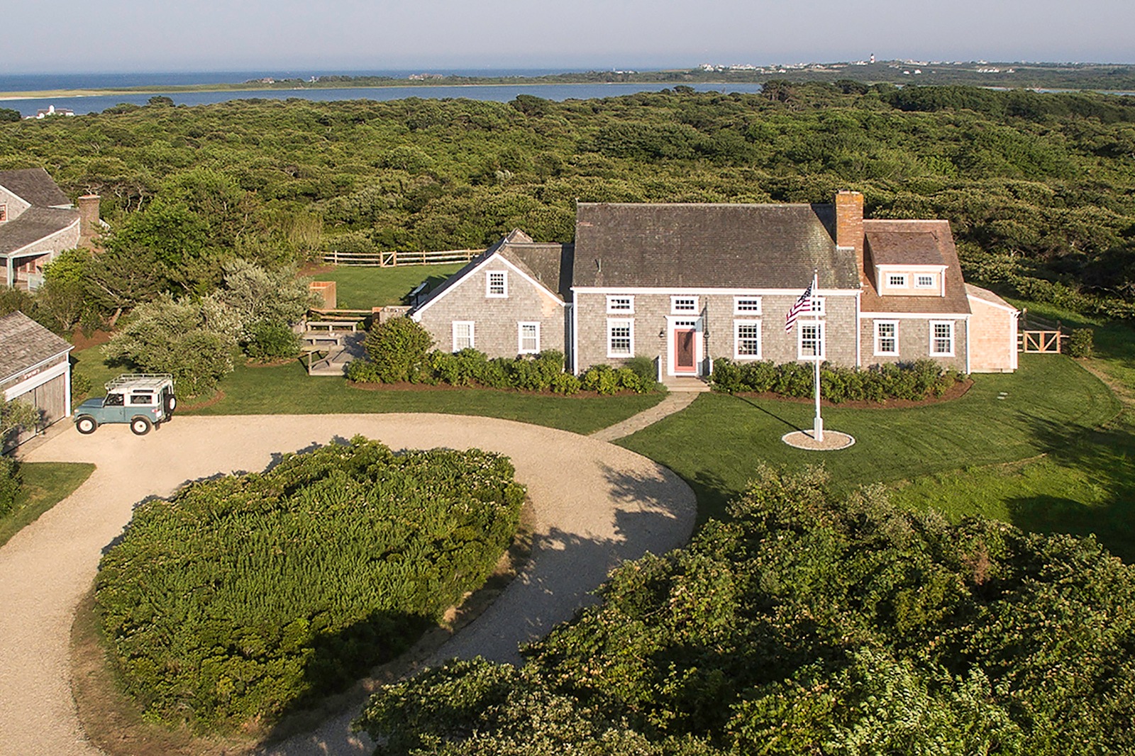 Quidnet Manor - Image 2