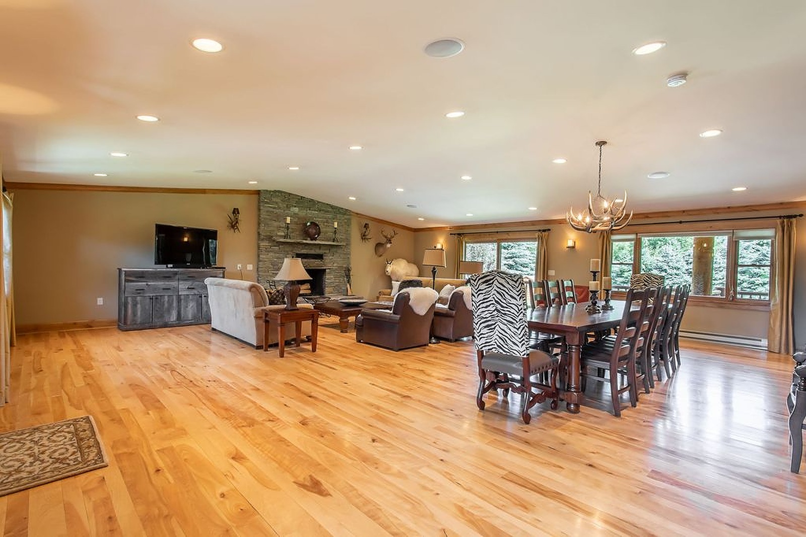 Jackson Hole - Image 12