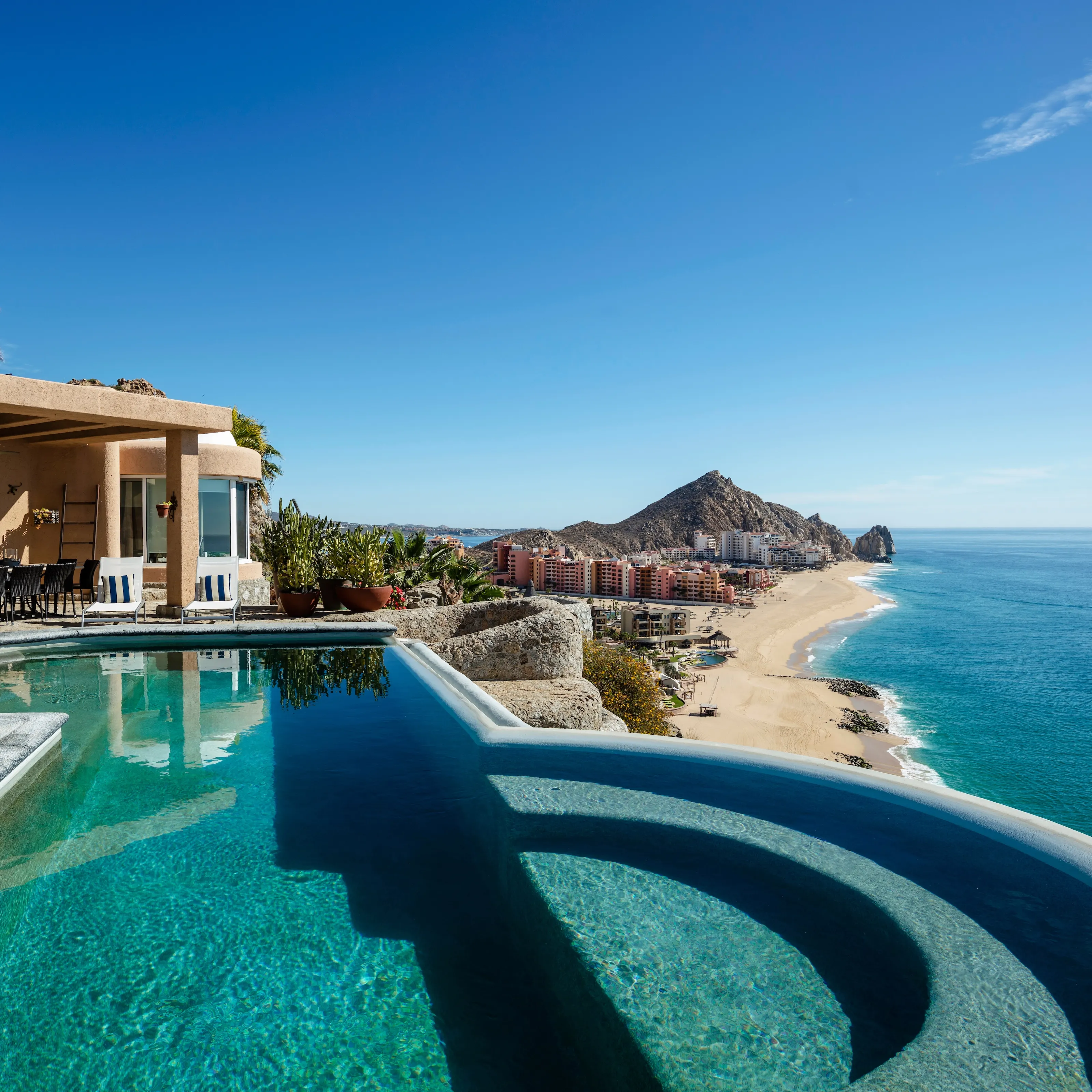 Serena Villa - Image 1