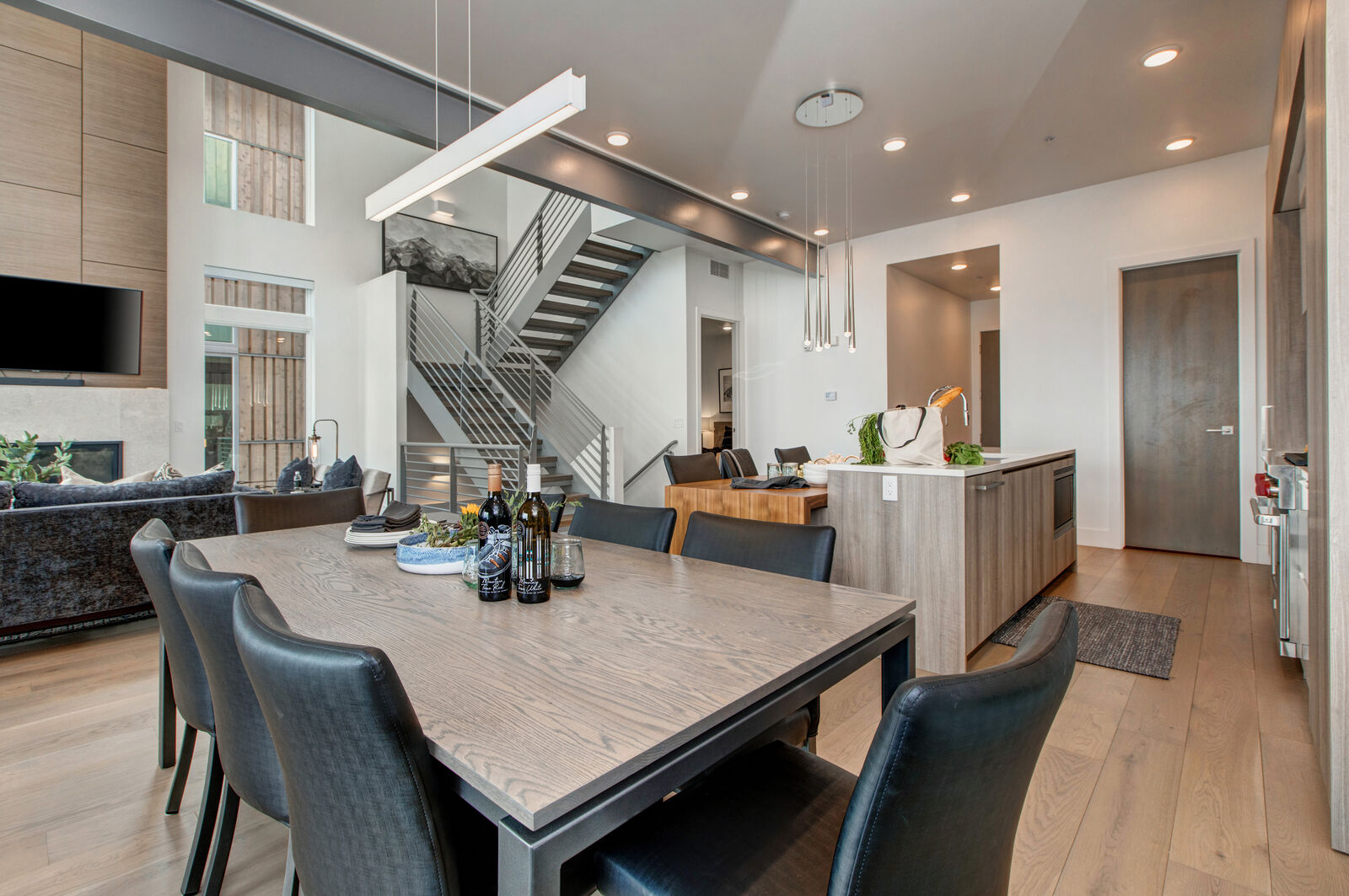 West House - Image 16